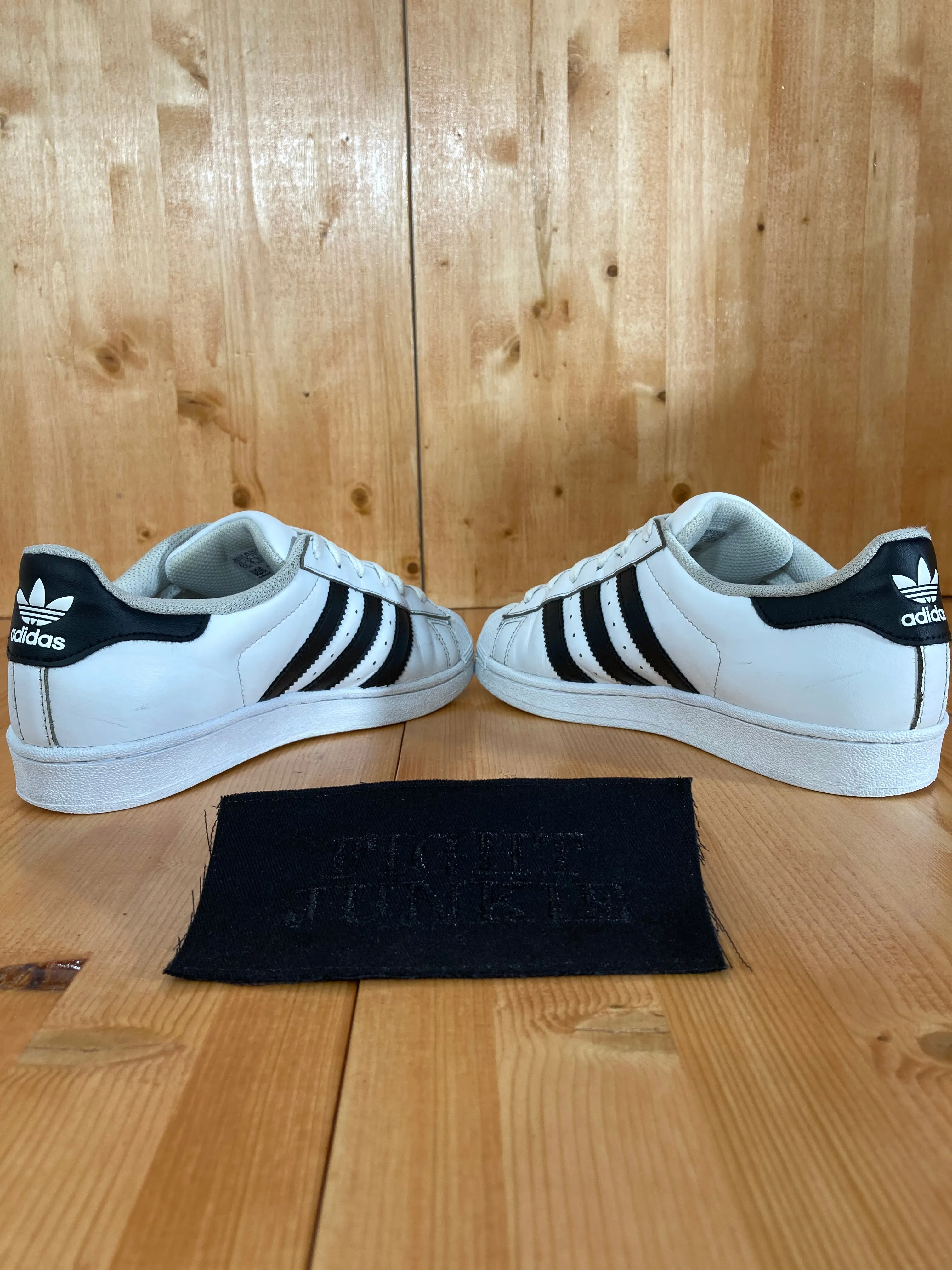 Adidas Star Wars At At Shoes Adidas SUPERSTAR ORIGINALS Youth Size 6.5 Low Top Shoes Sneakers