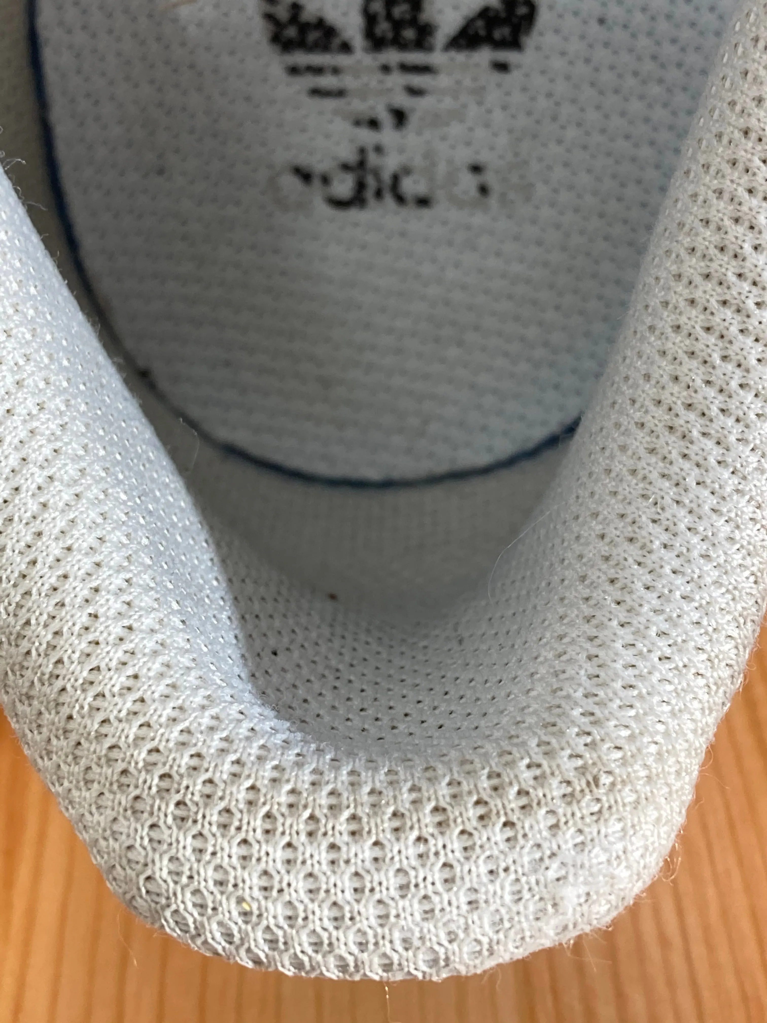 Adidas Stella Mccartney Shoes Adidas SUPERSTAR ORIGINALS Youth Size 6.5 Low Top Shoes Sneakers