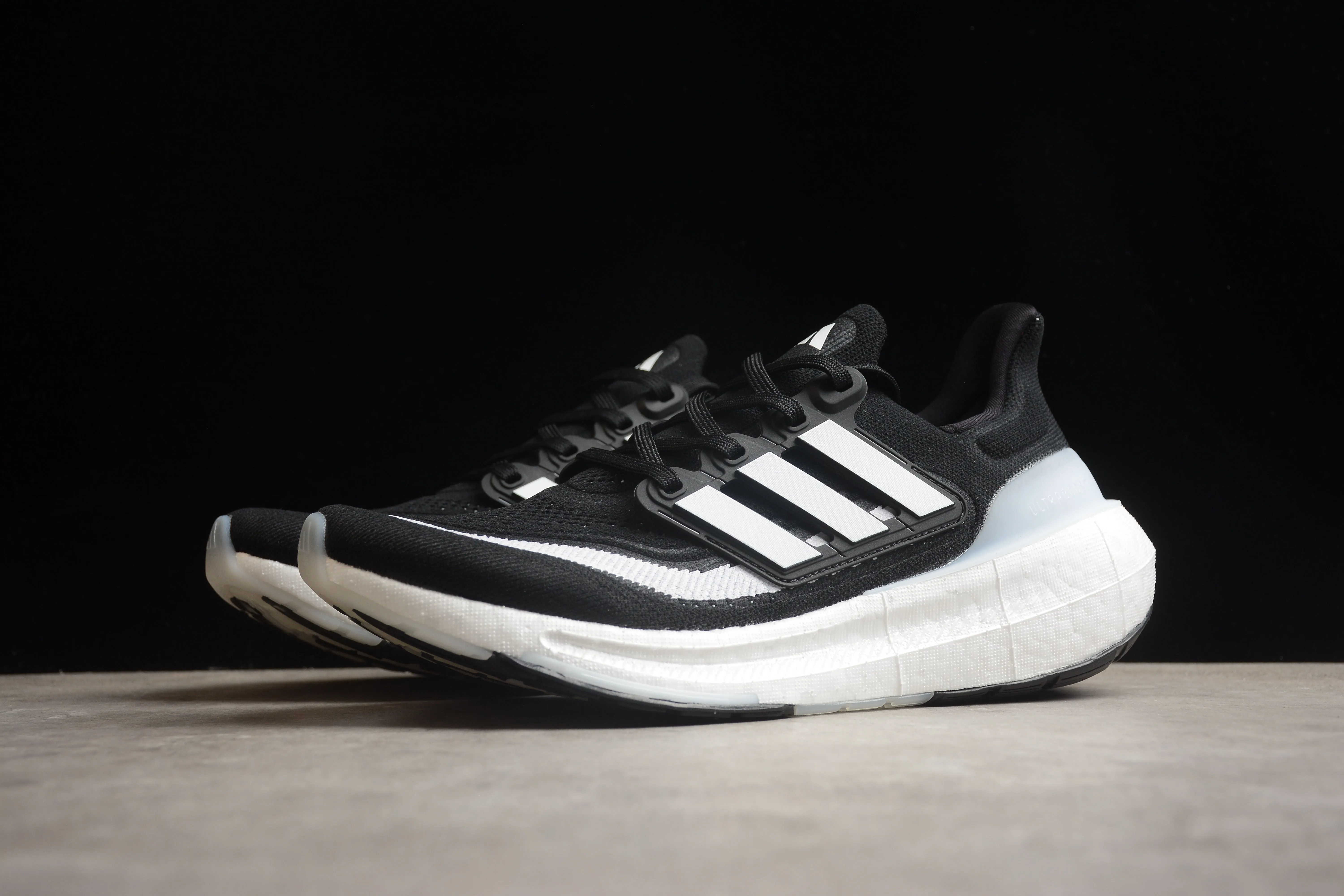 Adidas ultraboost oreo shoes Adidas Forum Low Basketball Shoes