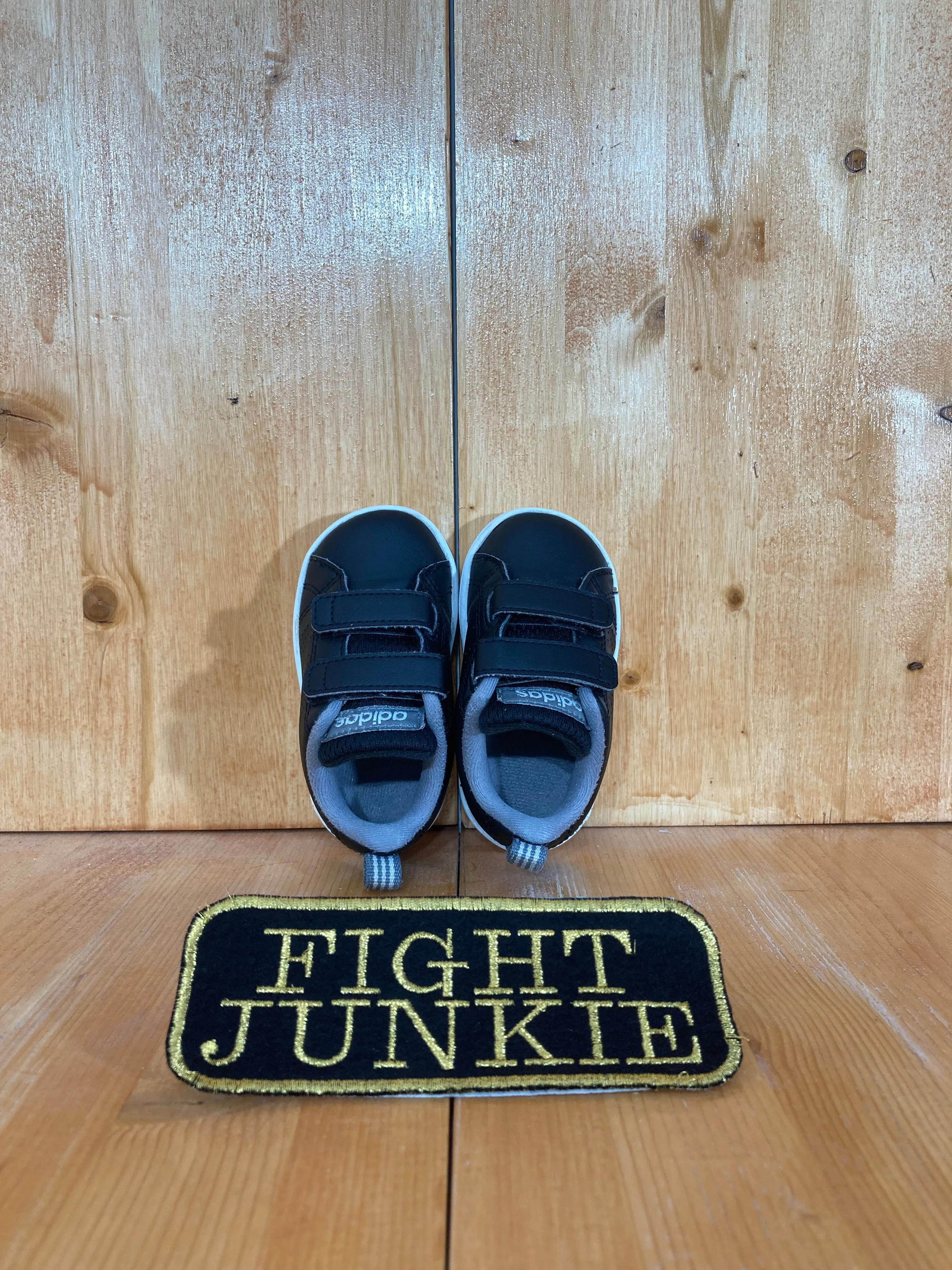 ADIDAS VS ADVANTAGE CLEAN CMF Infant Baby Size 4 Shoes Sneakers Black DB1823 Adidas With The 3 Stripes Shoes