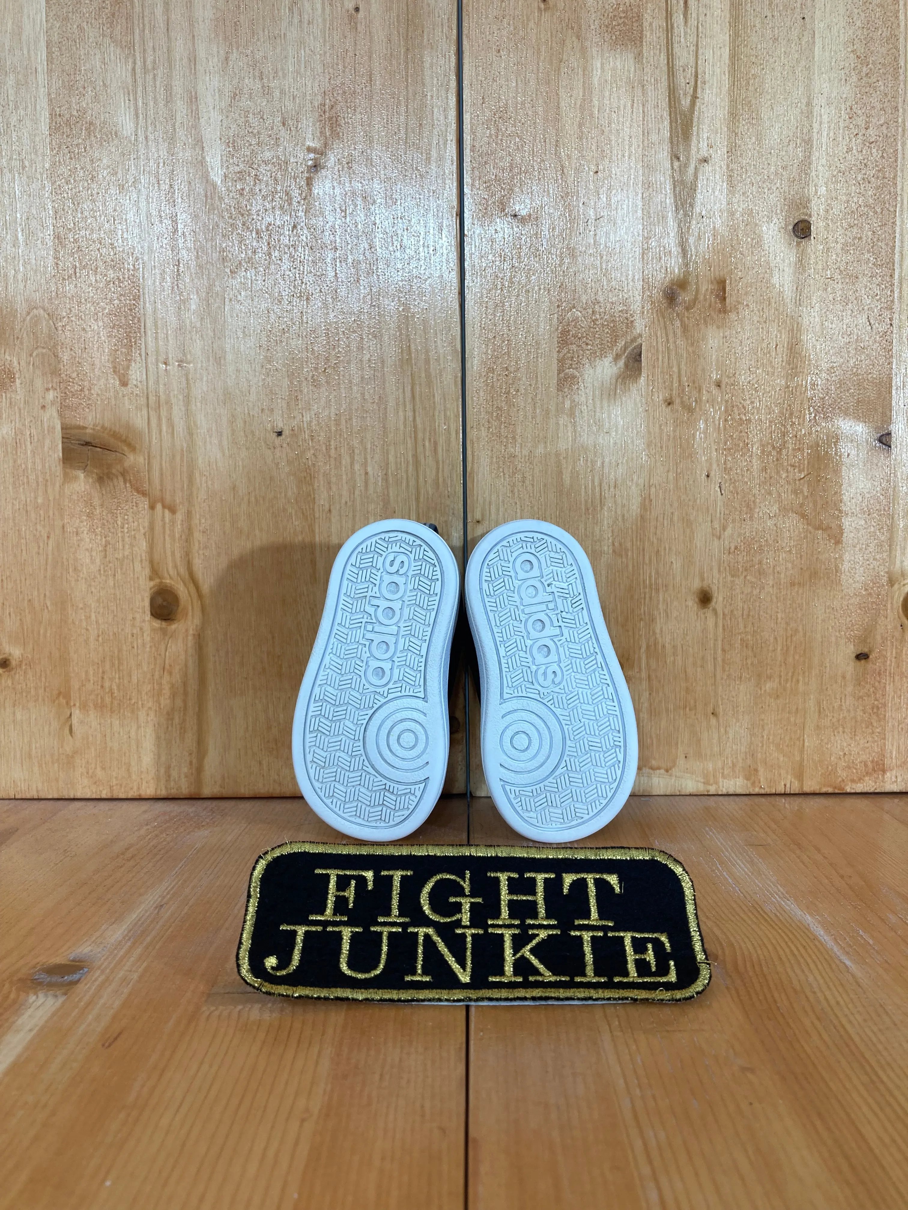 ADIDAS VS ADVANTAGE CLEAN CMF Infant Baby Size 4 Shoes Sneakers Black DB1823 Adidas New Messi Shoes