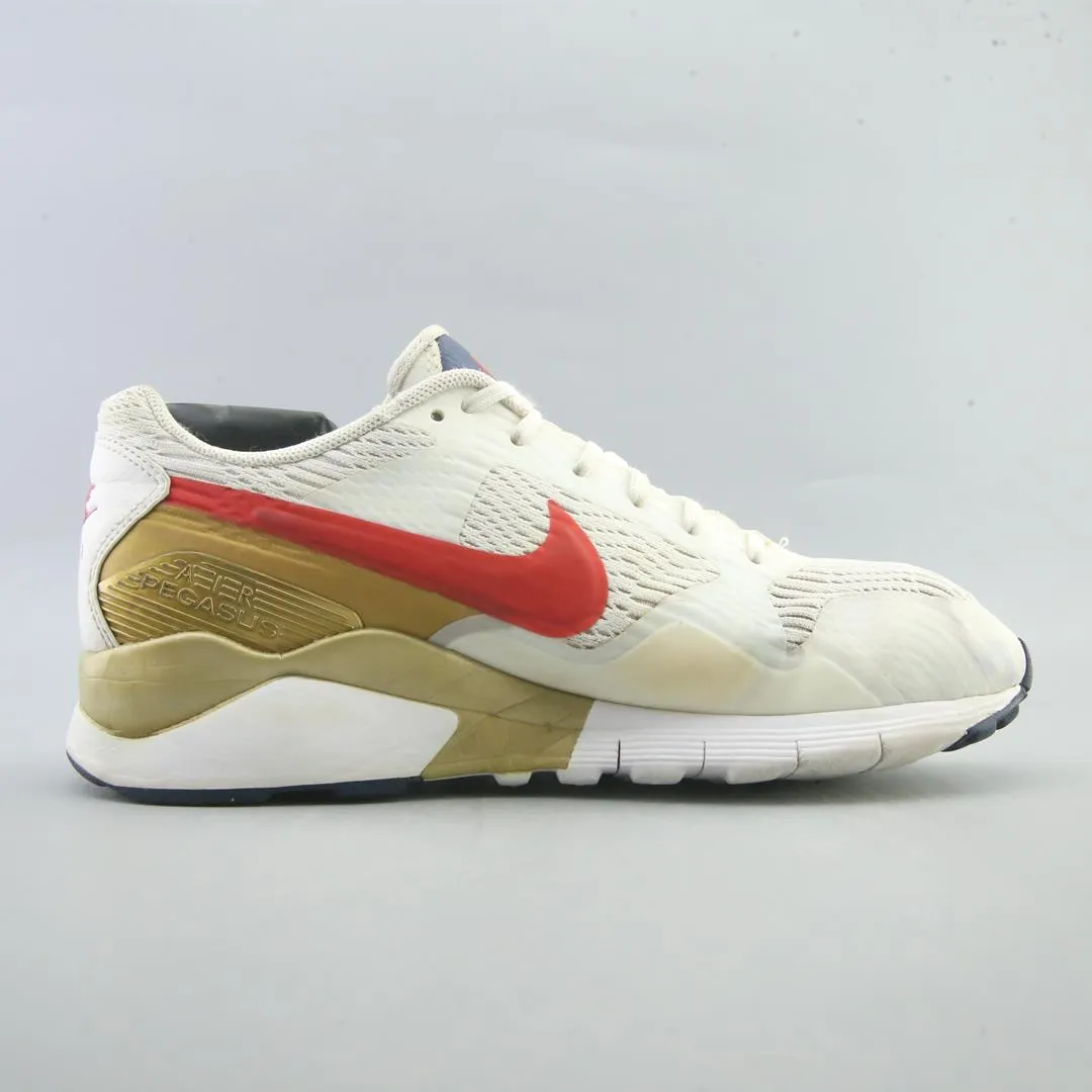 NIKE  AIR PEGASUS 92/16 Toussaint Running Shoes