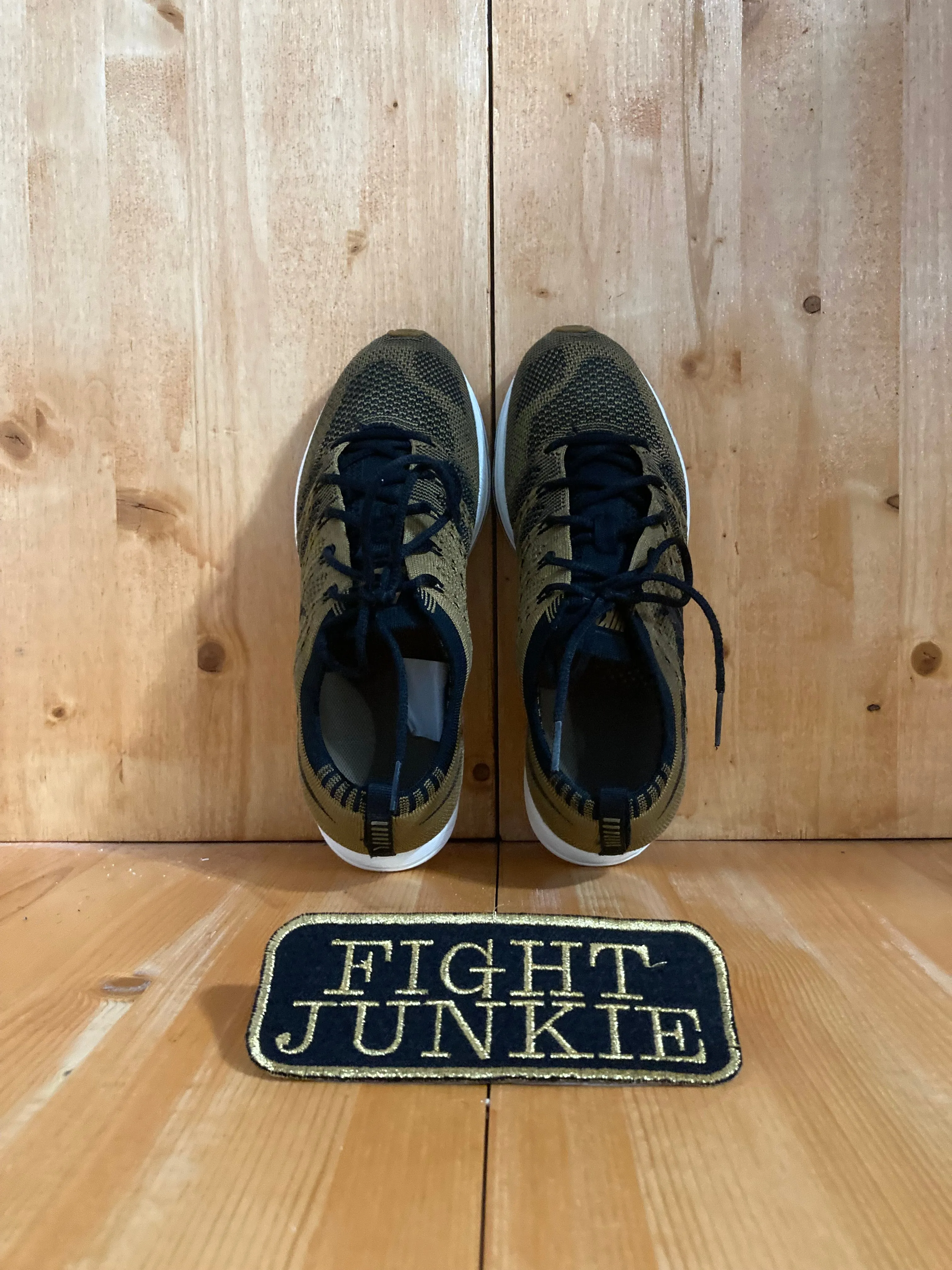 NIKE FLYKNIT TRAINER Youth Size 5.5 Running Training Shoes Sneakers Golden Beige AH8396-203 Sears Asics Shoes