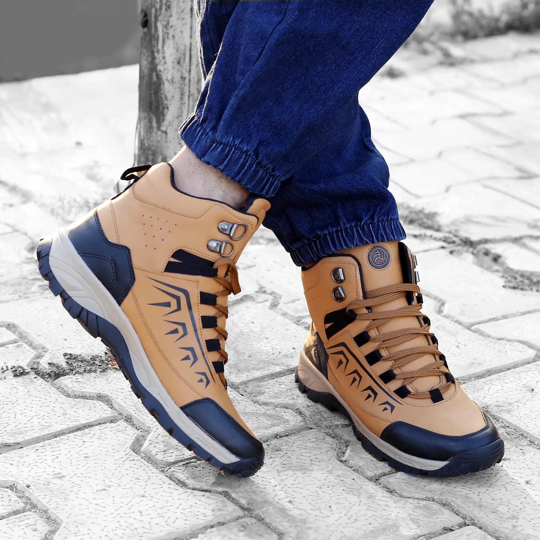 Bacca Bucci Deodar Breathable Mesh Hiking Shoes