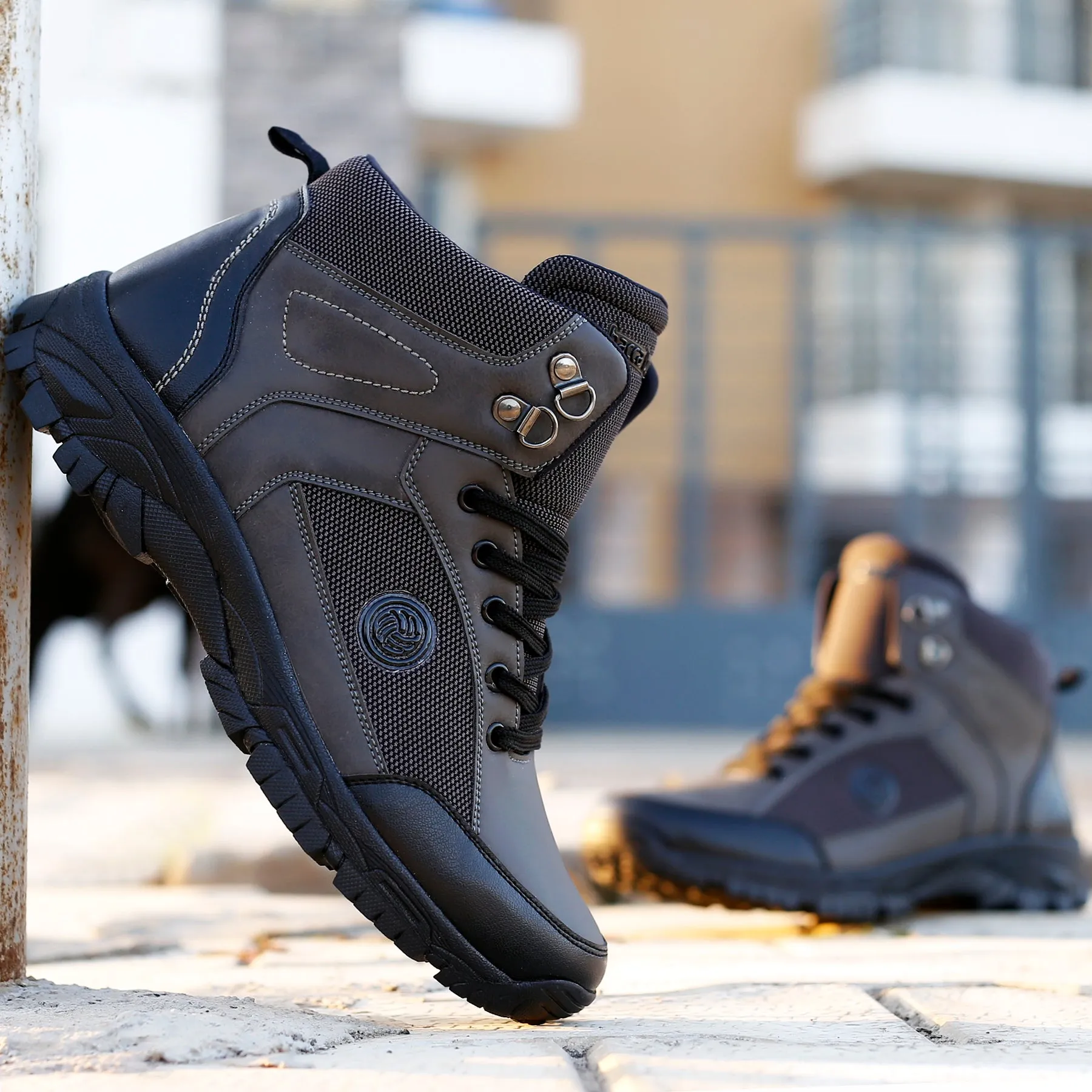 Black And White Hiking Shoes Bacca Bucci Hike