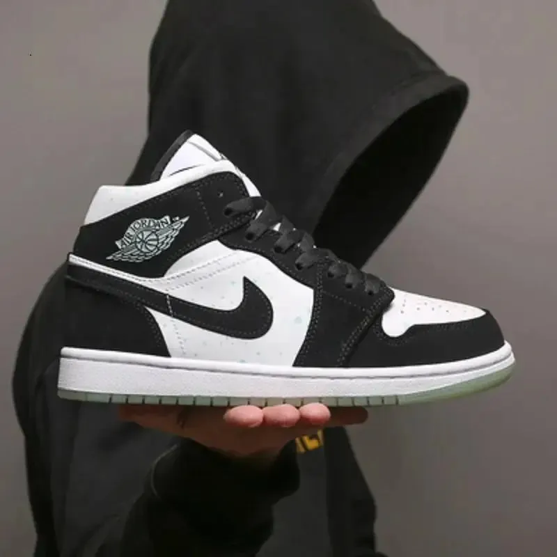 Nike Air Jordan 1 Asics Super Blast 2 Shoes