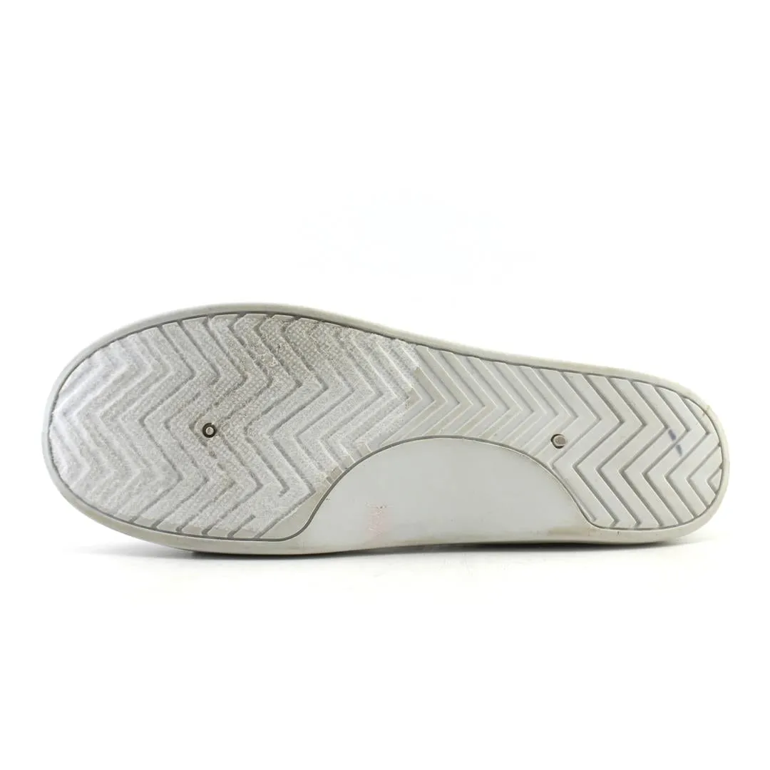 CHARLES ALBERT CLASSIC COMFORT Washing Sneakers In Washing Machine