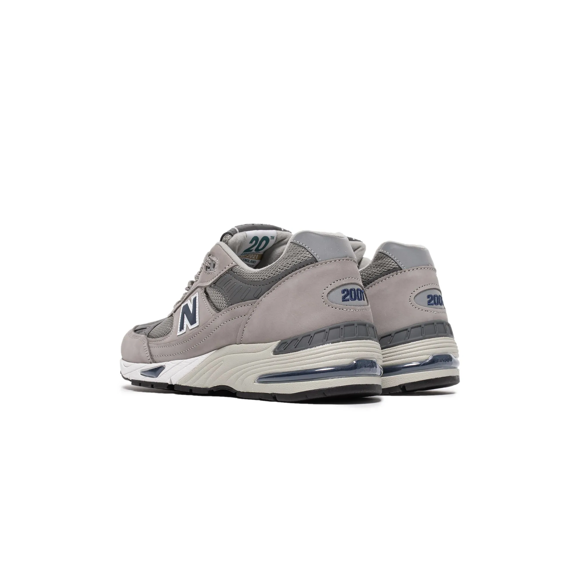 New Balance Mens Made UK 991 'Grey' Shoes New Balance Pink Sneakers