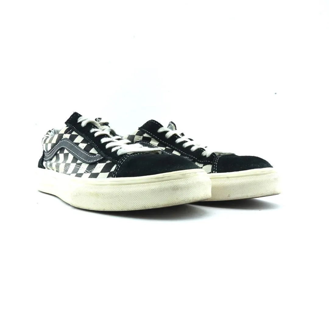 Mens Dryjoys Tour Casual Golf Shoe VANS OLD SKOOL  CHECKERBOARD