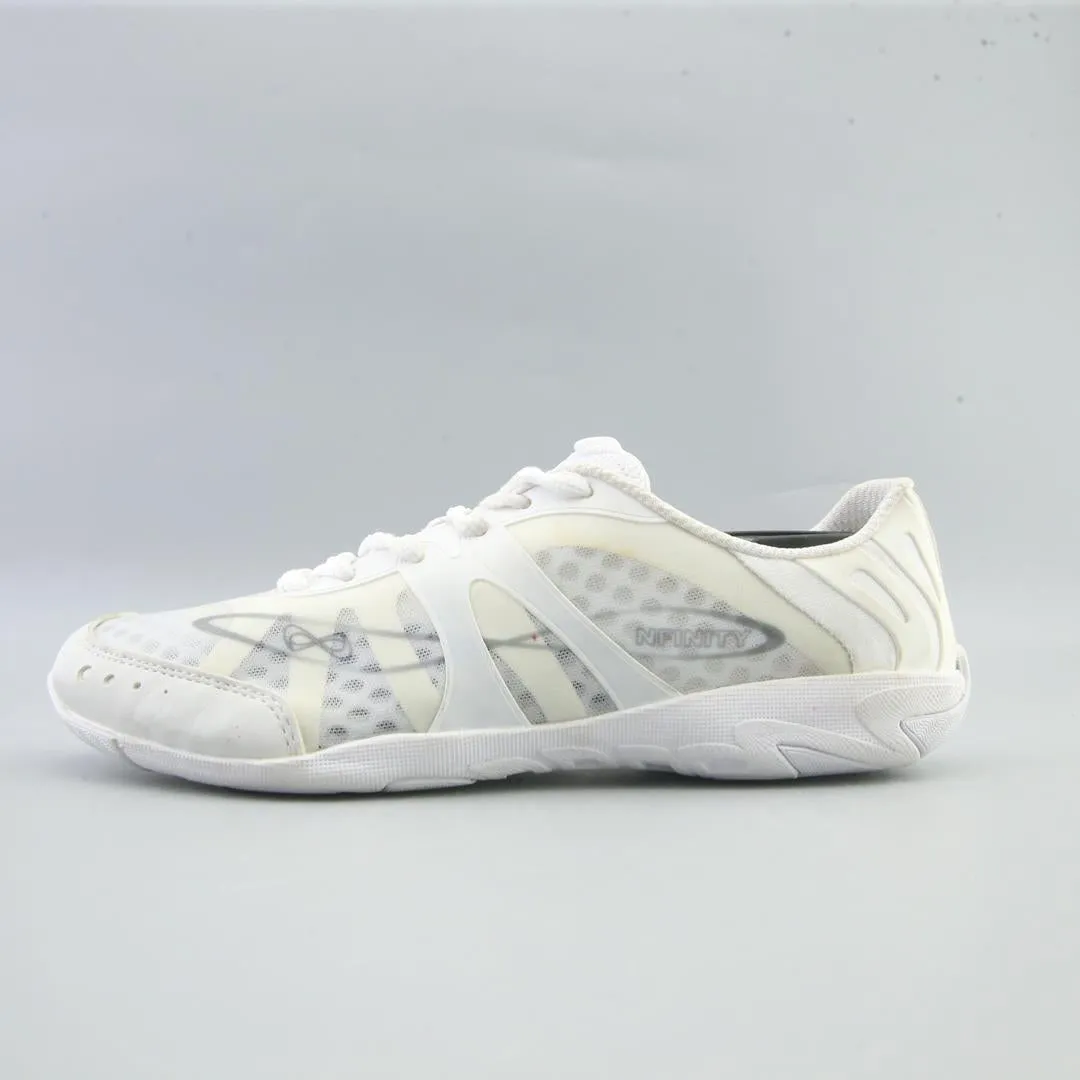 Running Shoes With Spikes NFINITY VENGEANCE