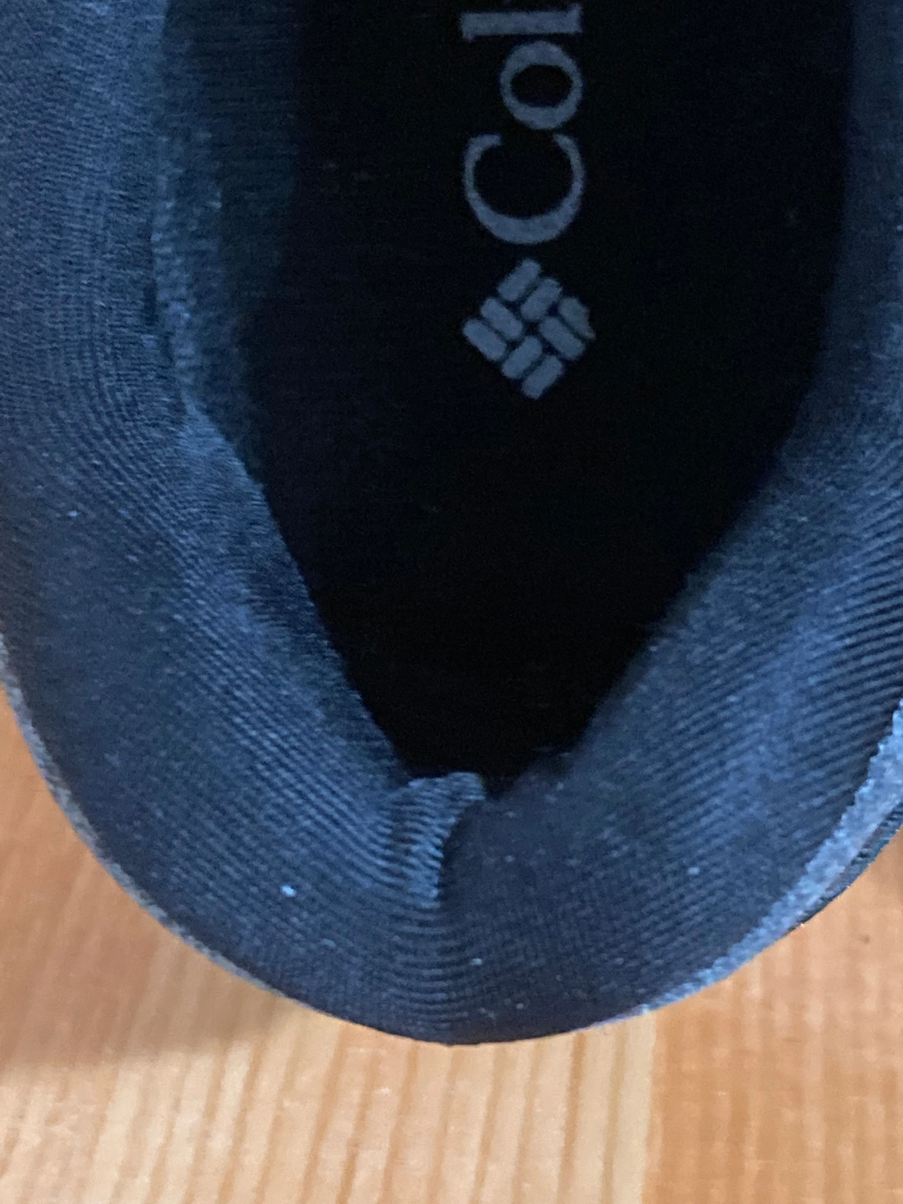 Oboz Katabatic Low Hiking Shoes COLUMBIA TECHLITE OUT DRY Women's Size 9 Waterproof Shoes Sneakers Gray & Black