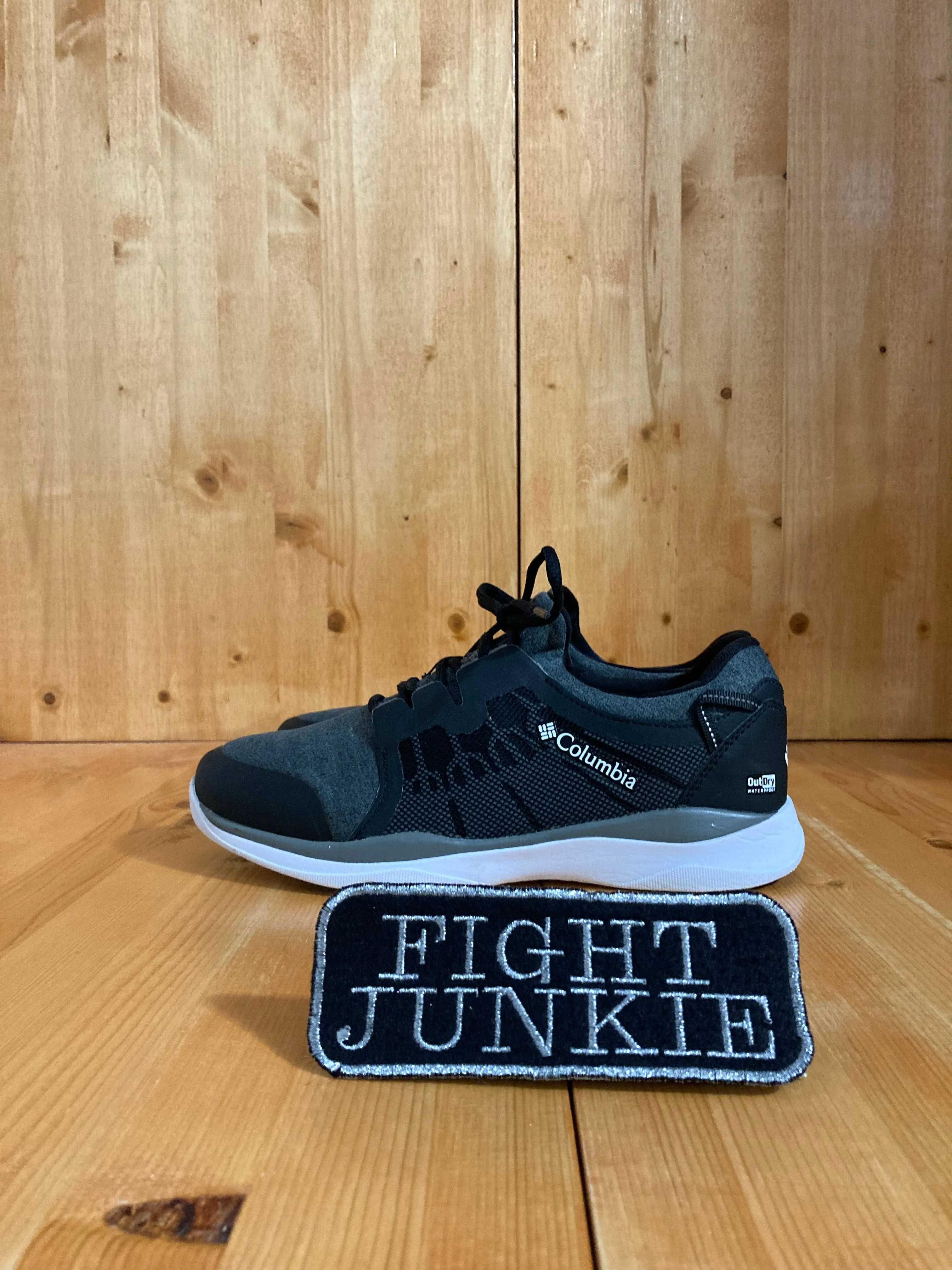 Waterproof Shoes Vegan COLUMBIA TECHLITE OUT DRY Women's Size 9 Waterproof Shoes Sneakers Gray & Black