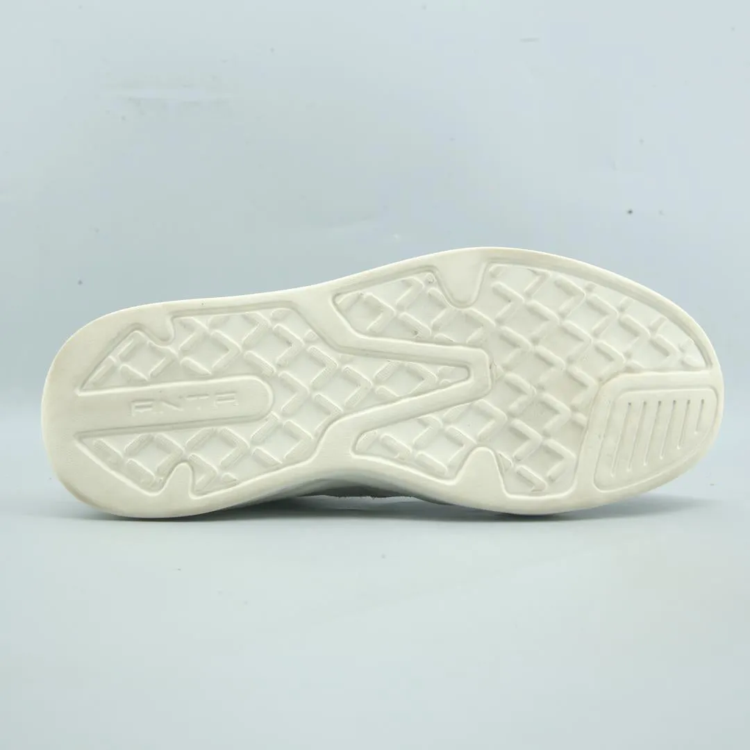 Casual Shoes With  Jeans ANTA .