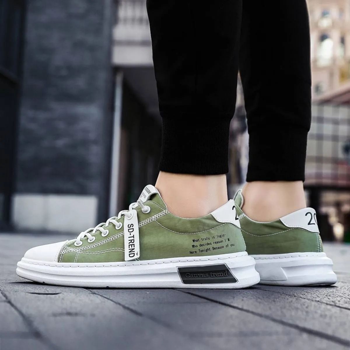 Men Sneakers Fashion Soft Leather Breathable Rubber Sole Round Toe Lace Up Flat Casual Shoes Street Style Sports Shoes Travel Walking Shoes Bcbg Shoes