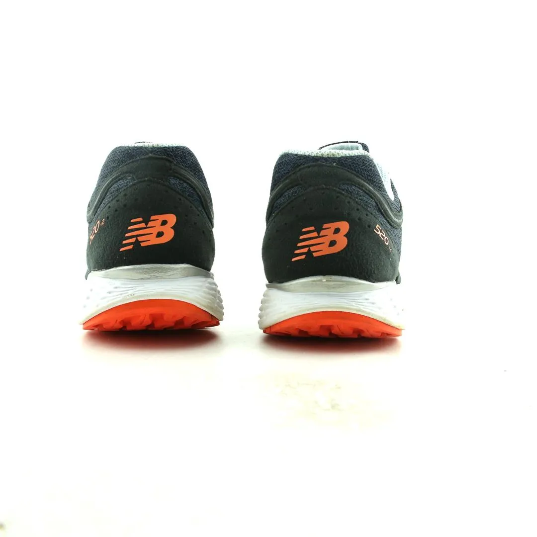 Running NEW BALANCE 520 V2