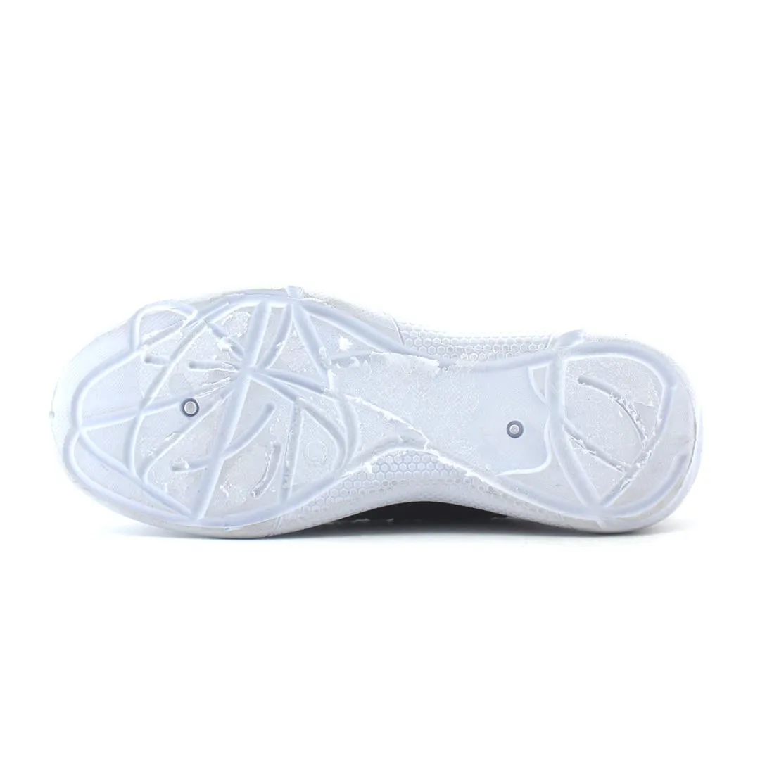 DANSKIN BOOST Travel Sneakers