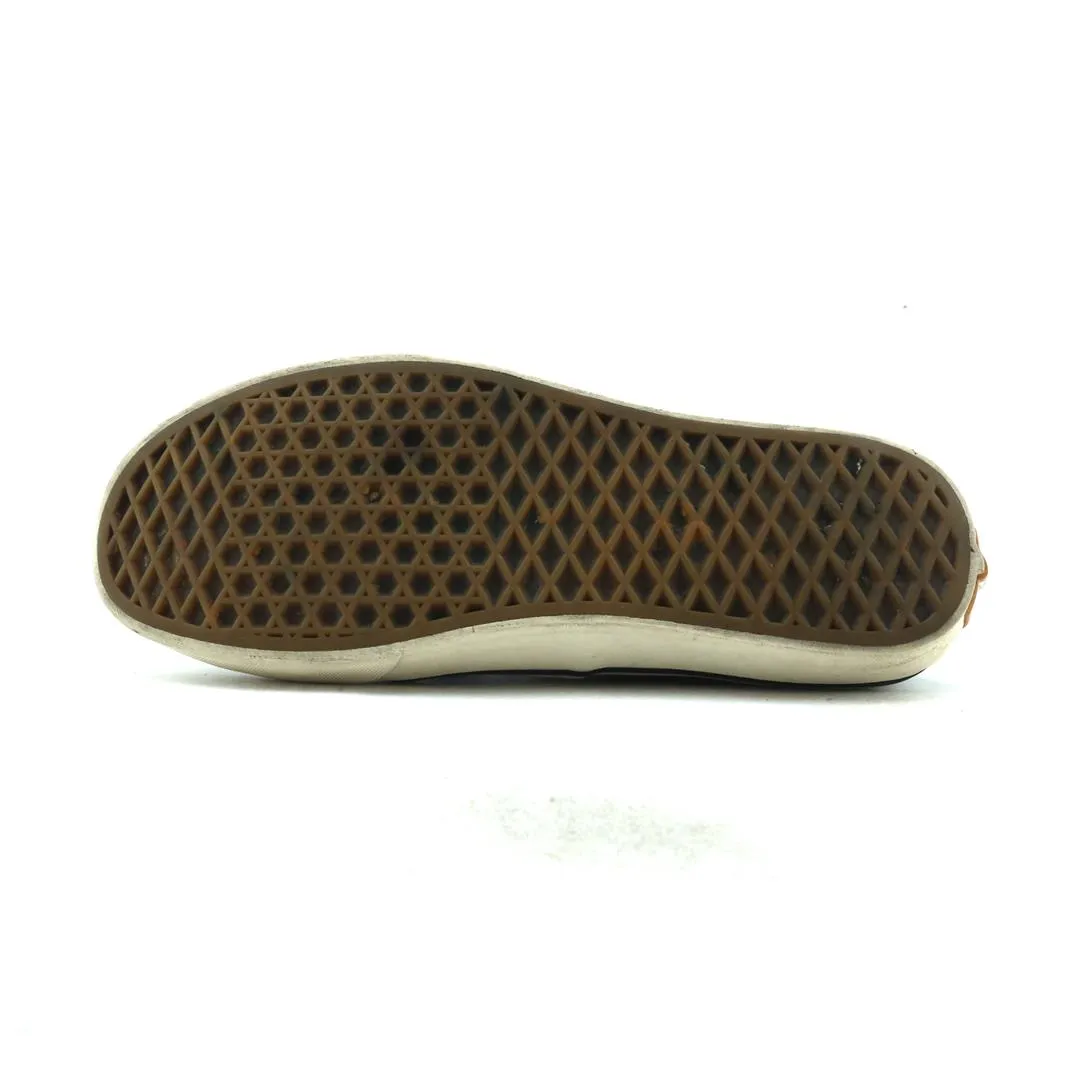 Rally Flux Casual Shoes VANS AUTHENTIC UC