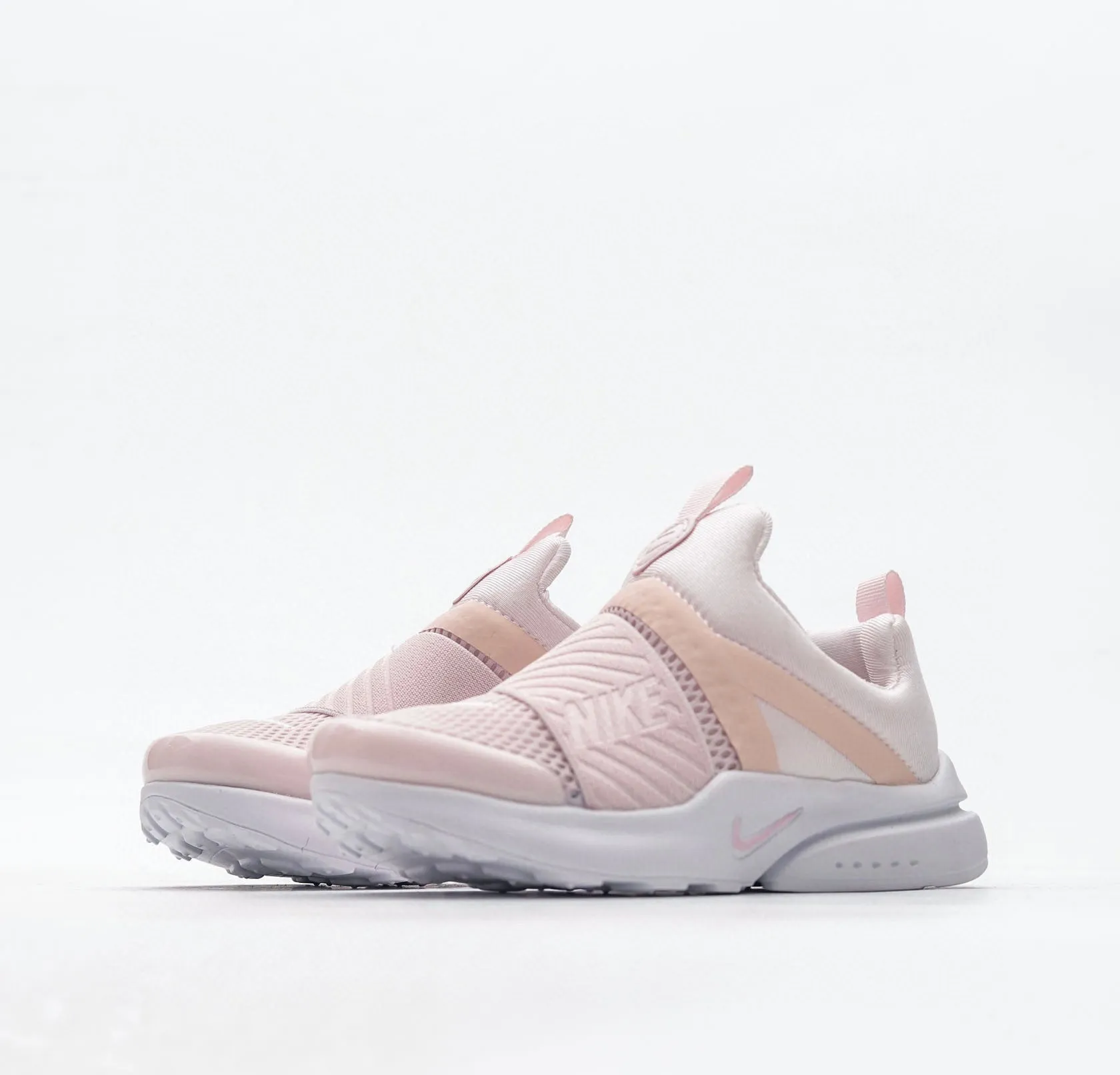 Asics Gel Pulse 15 Running Shoes Nike pink  running shoes