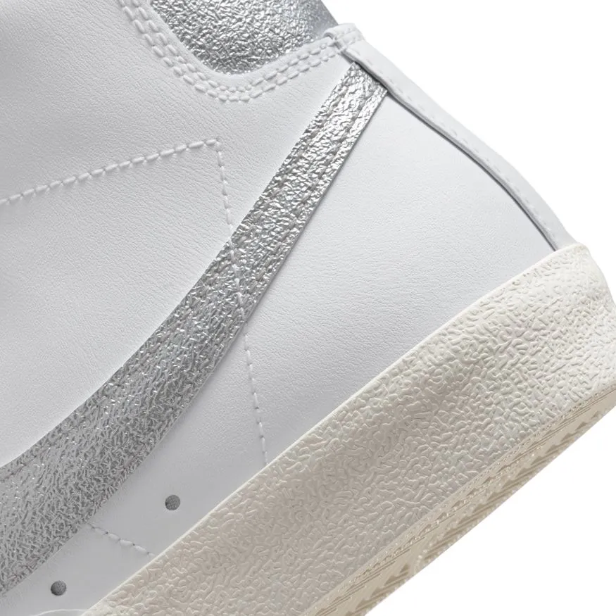 Asics Shoes Categories Nike Blazer Mid 77 Ess W DQ7574-100