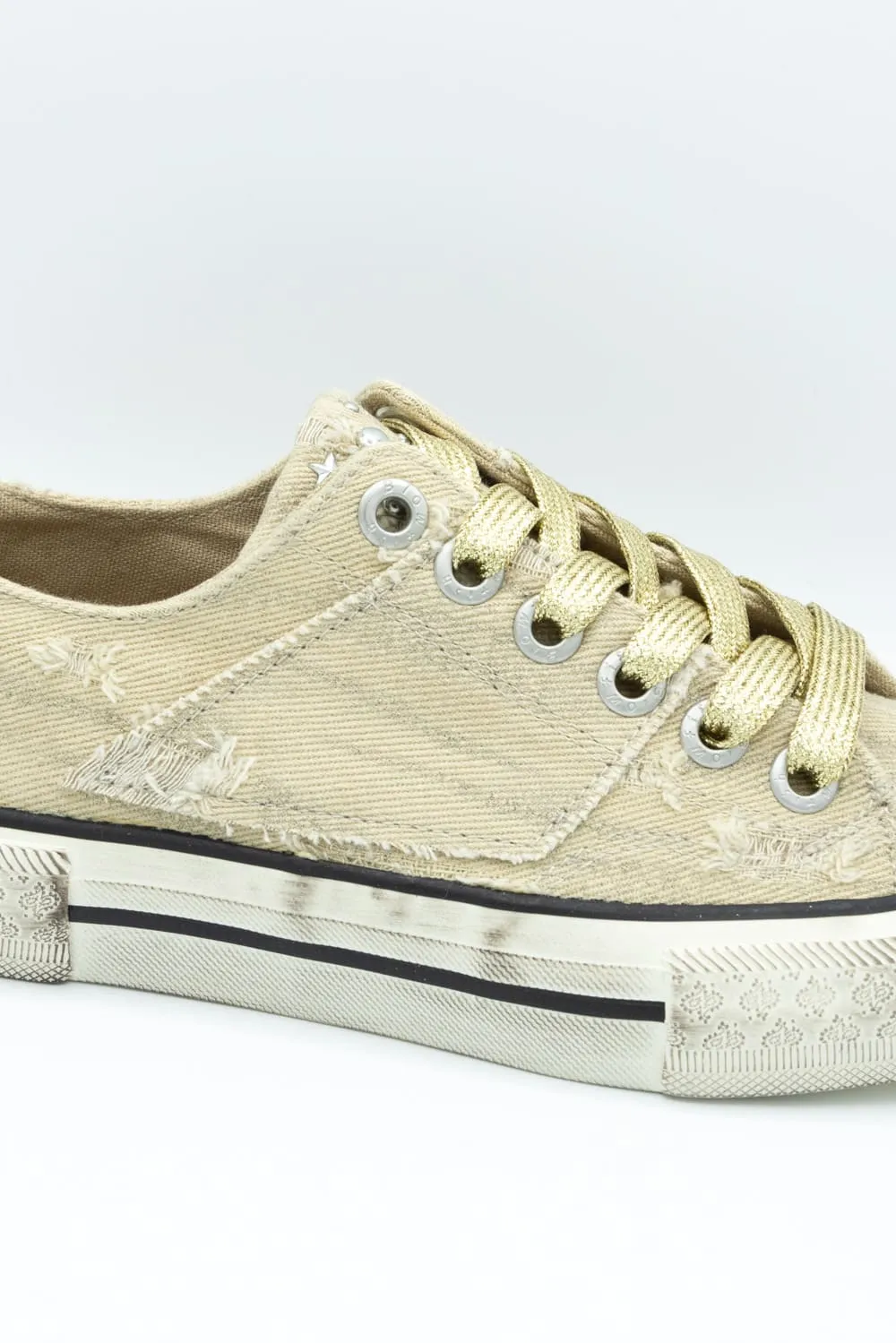 American Eagle Sneakers Blowfish Malibu Kenzie Sneakers for Women in Tan Destroyed Denim | J2096F1