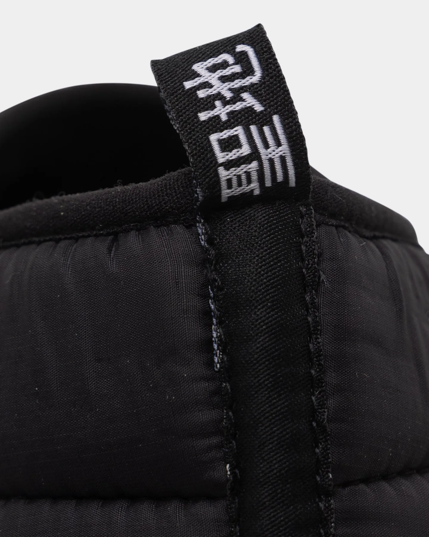 Seichi Kuraudo Black Cushion Slides