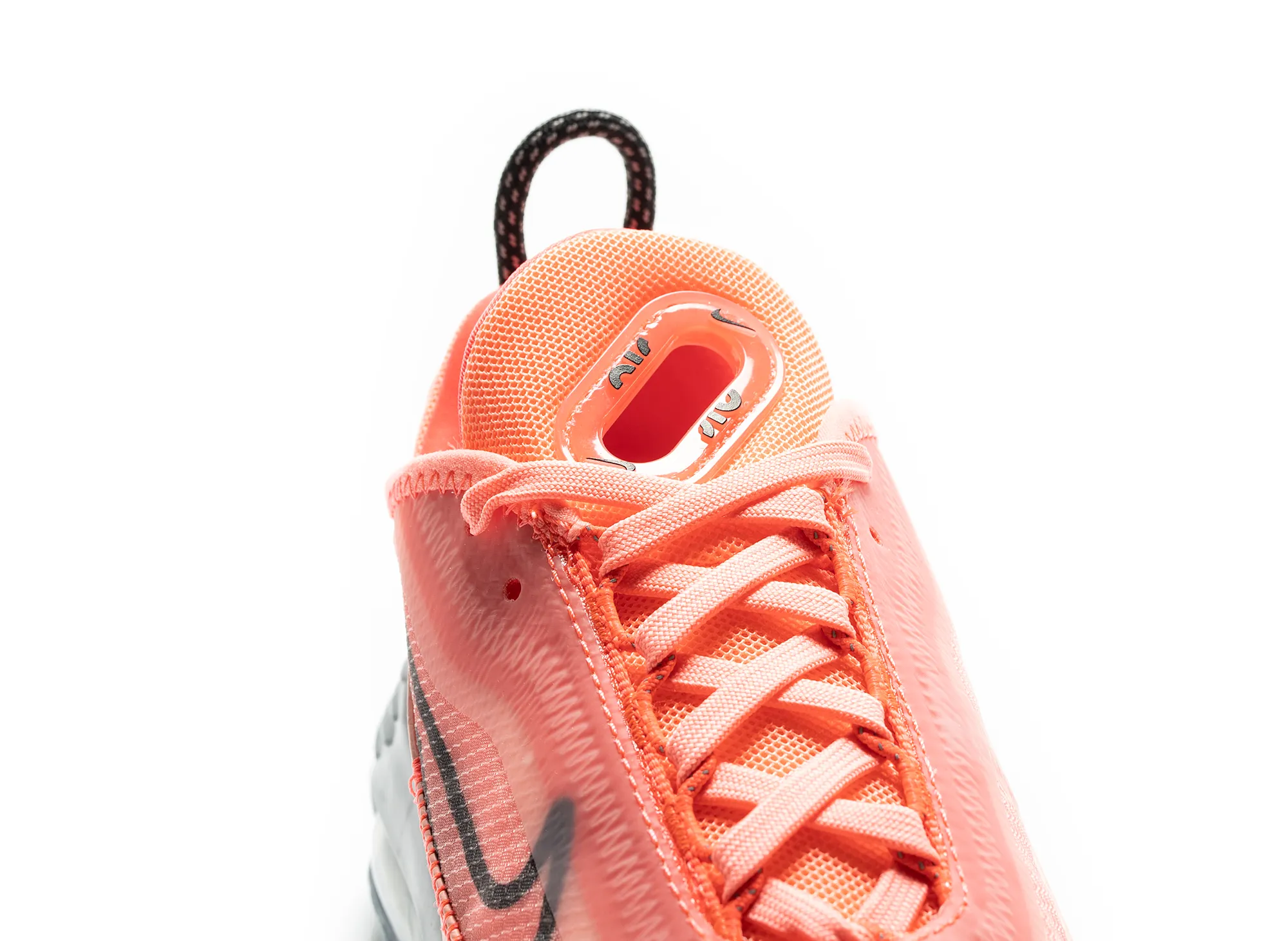 Women's Nike Air Max 2090 Shoes That Look Like Asics