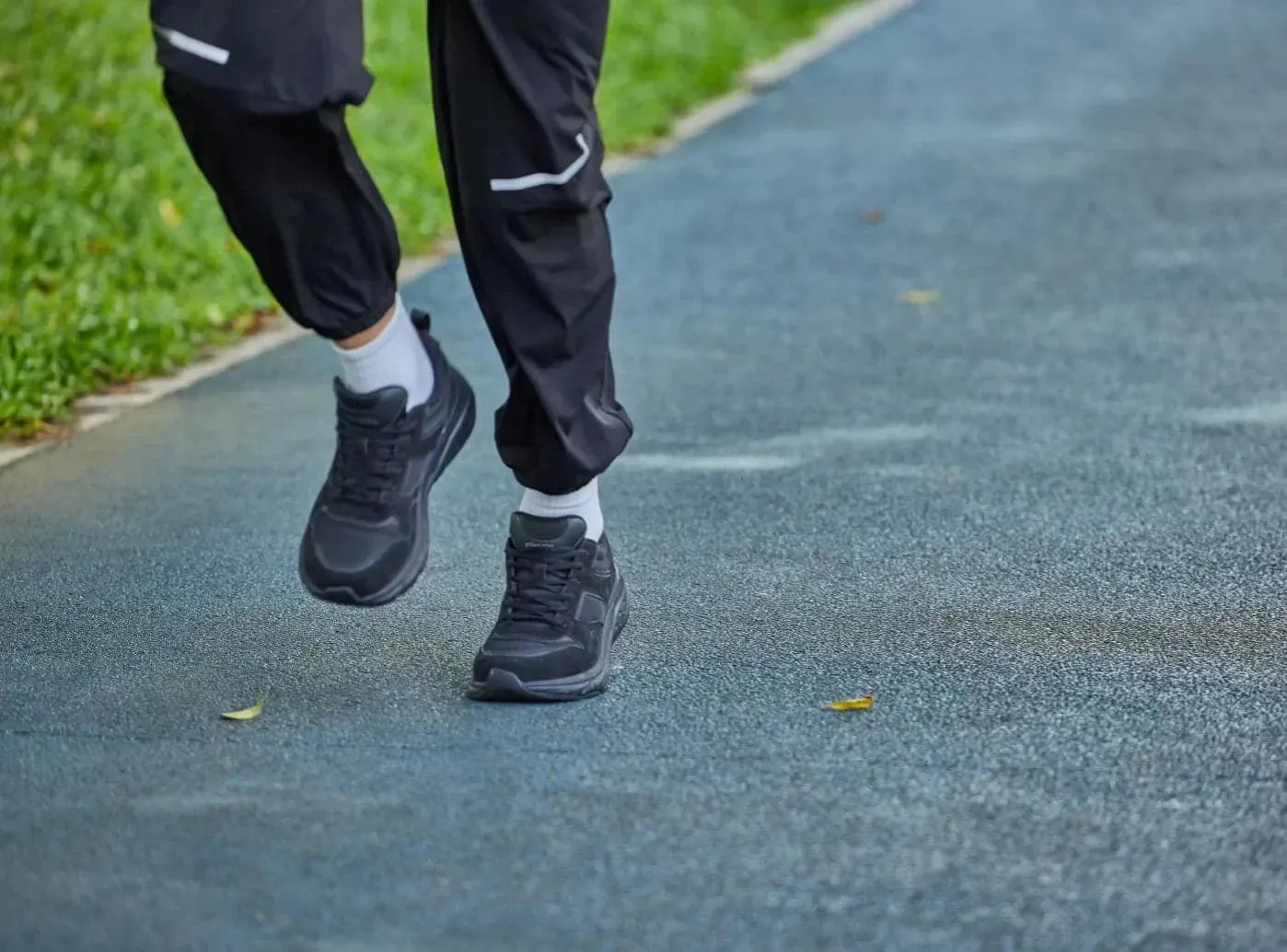 FitVille Men's Rebound Neo Walking Shoes V2 Two Tone Flats Shoes