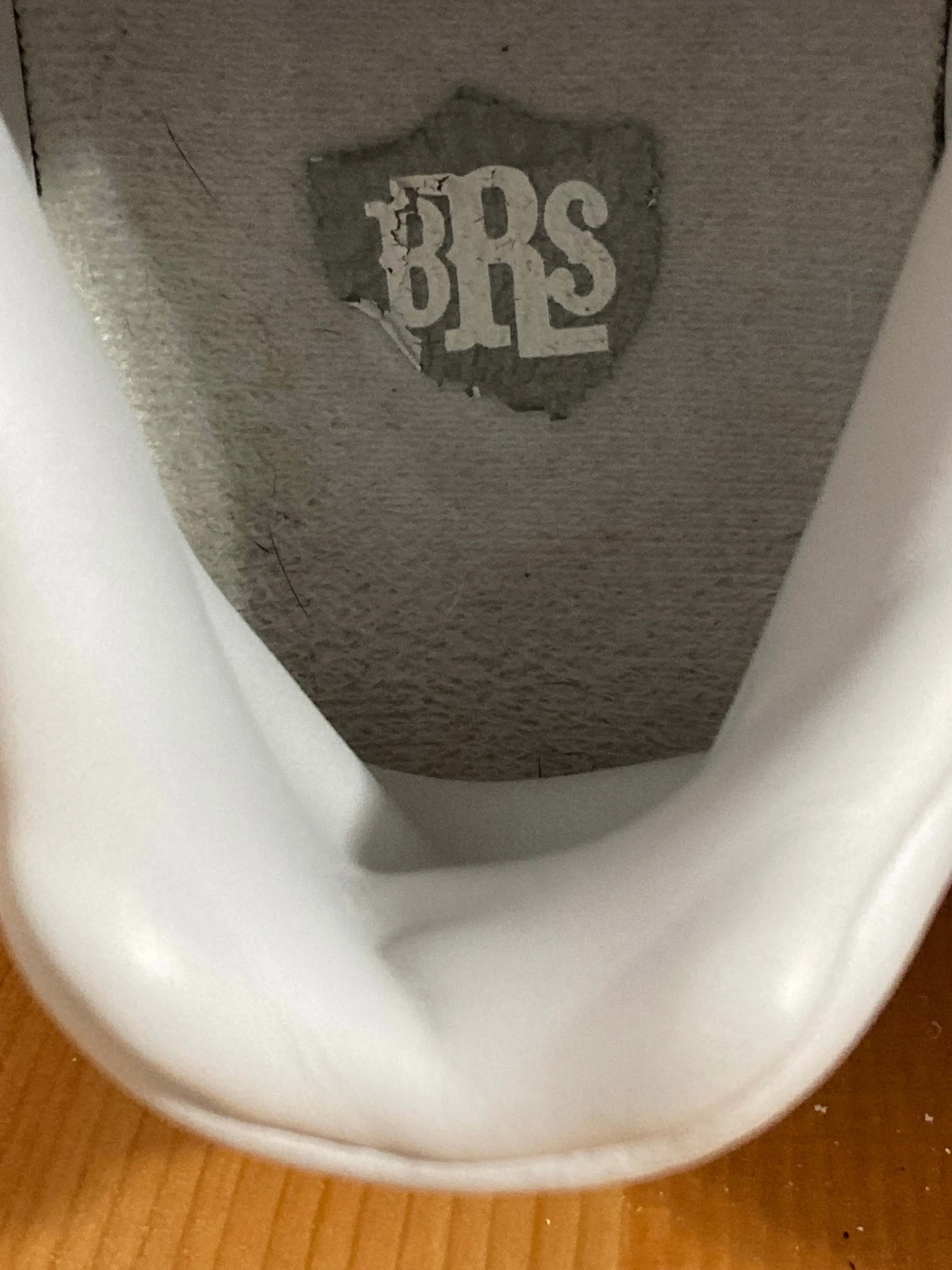 Size Converter Asics NIKE COURT TRADITION 2 Women Size 9.5 Tennis Shoes Sneakers Triple White