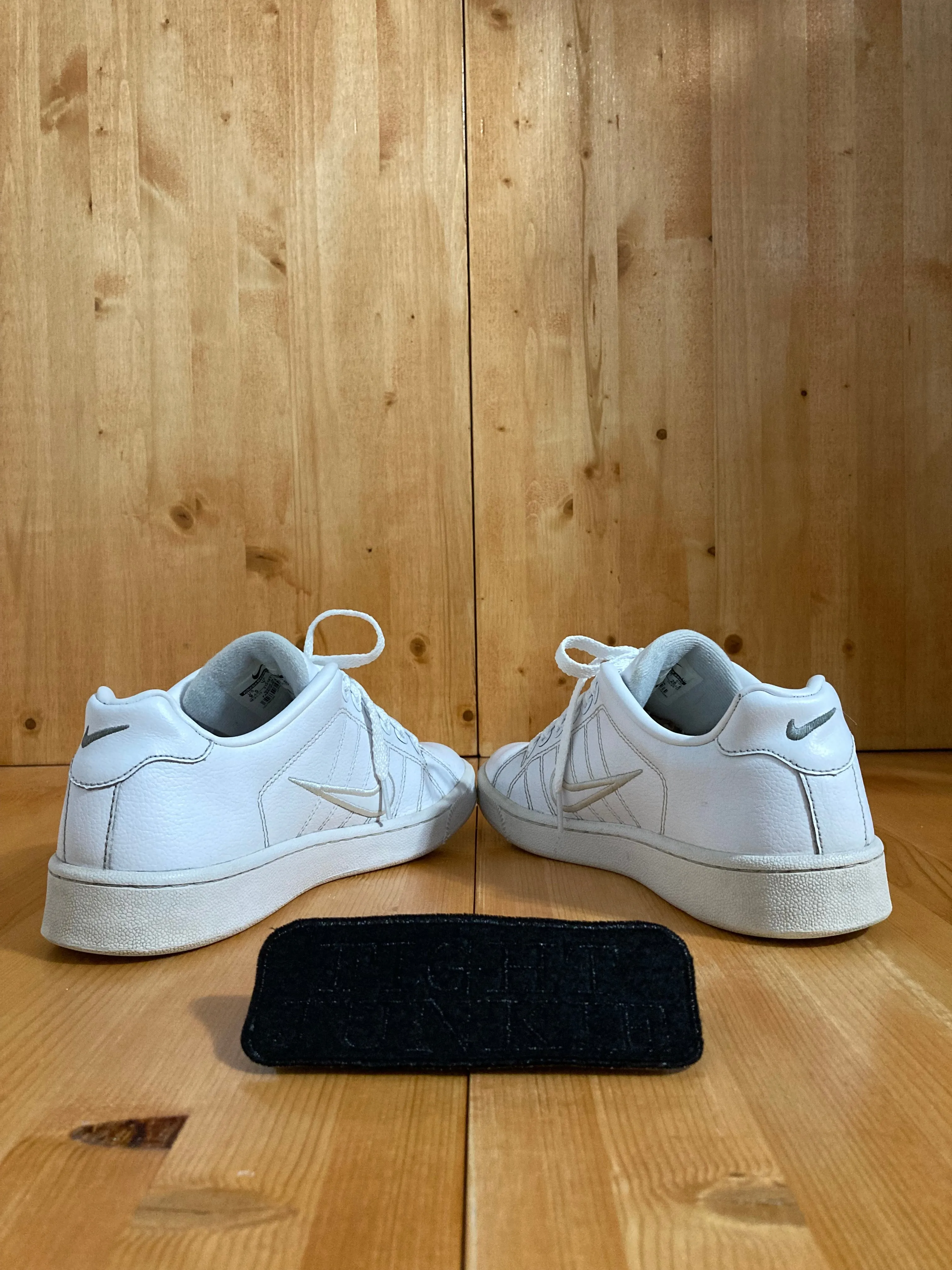 Court Shoes Asics NIKE COURT TRADITION 2 Women Size 9.5 Tennis Shoes Sneakers Triple White