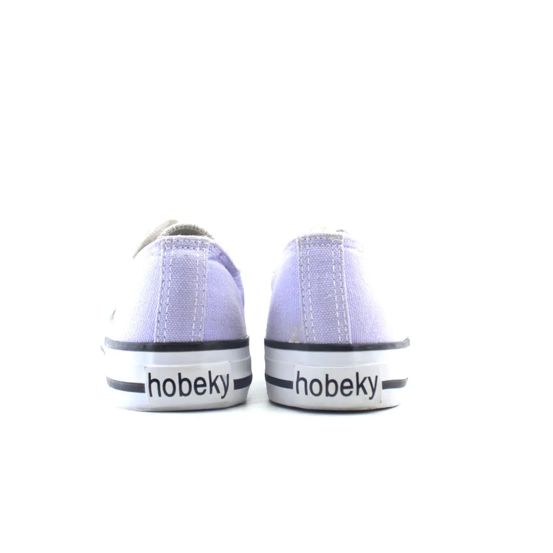 HOBEKY . Sneakers Size 2