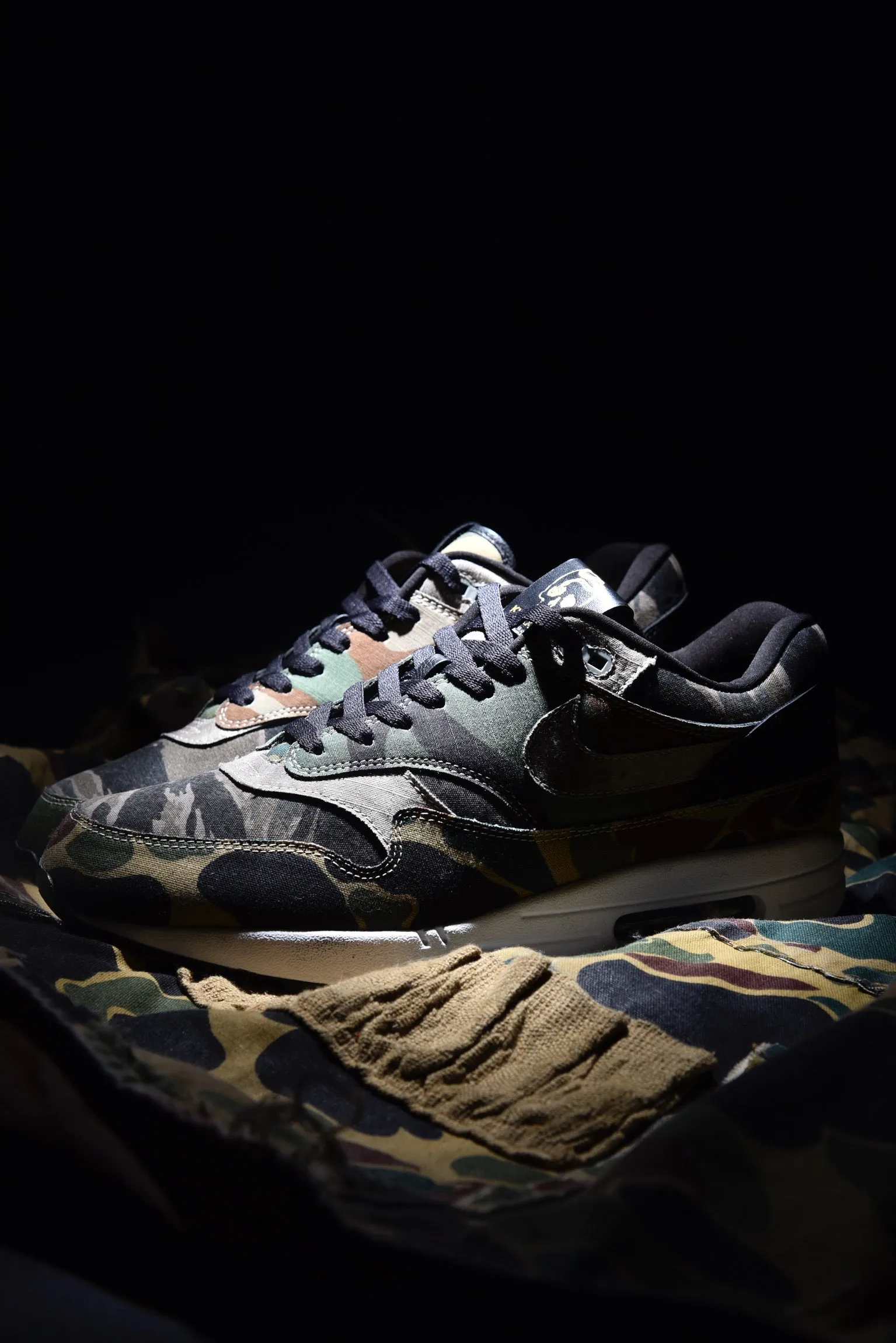 Nike Air Max 1 Vintage Camo Asics Running Shoes Size 15