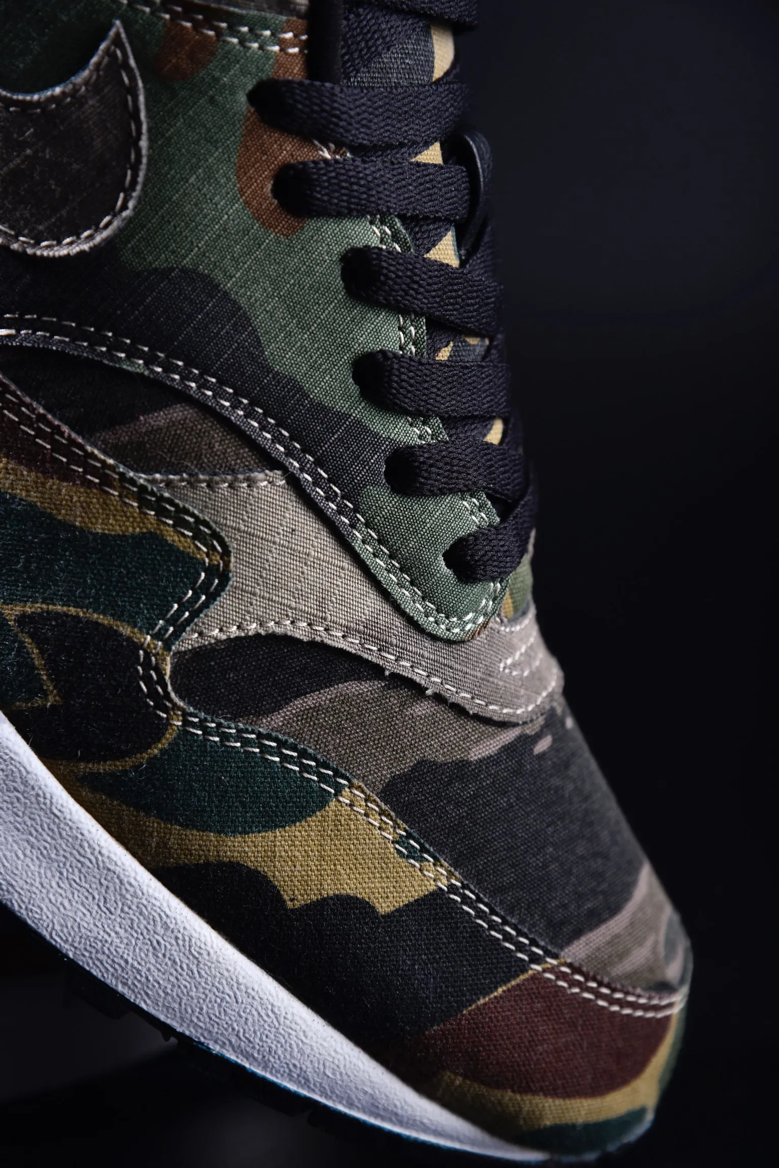 Asics Gt 2000 5 Running Shoe Nike Air Max 1 Vintage Camo