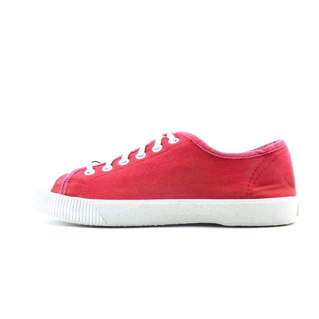 JACK WILLS . Sneakers Supreme