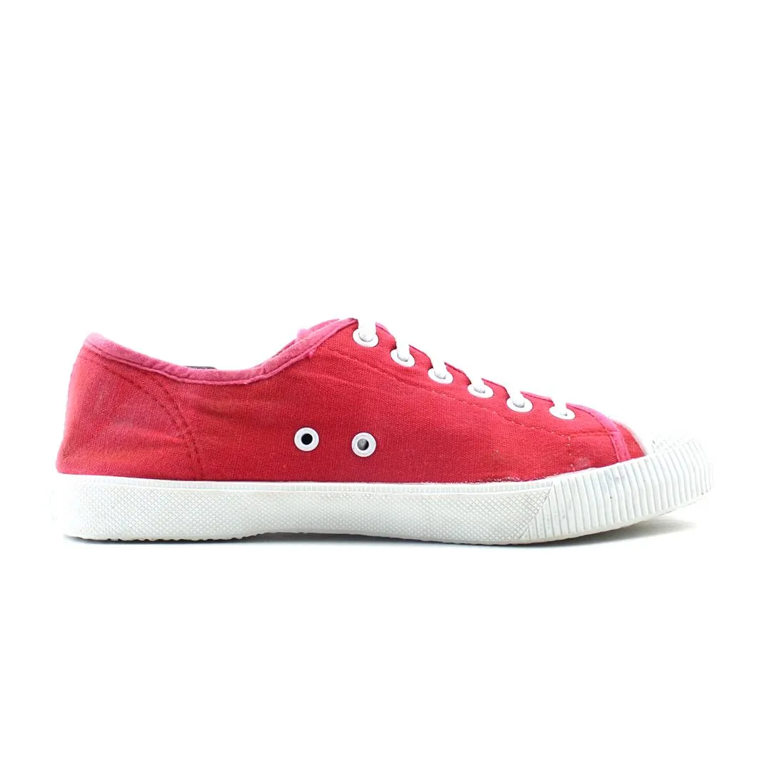 JACK WILLS . On Cloud Sneakers
