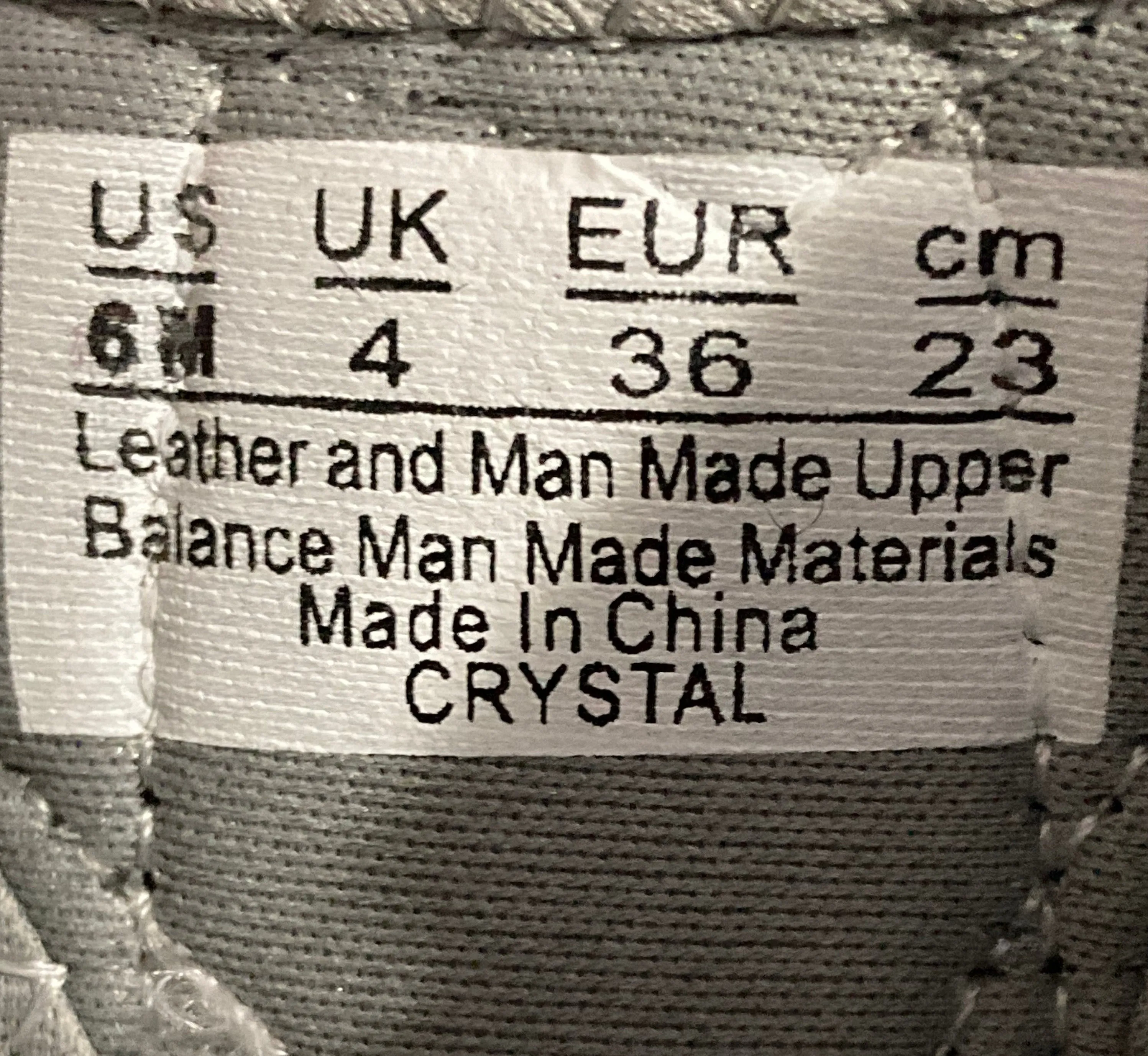 KHOBU CRYSTAL Women's Size 6M Water Sandals Gray Waterproo