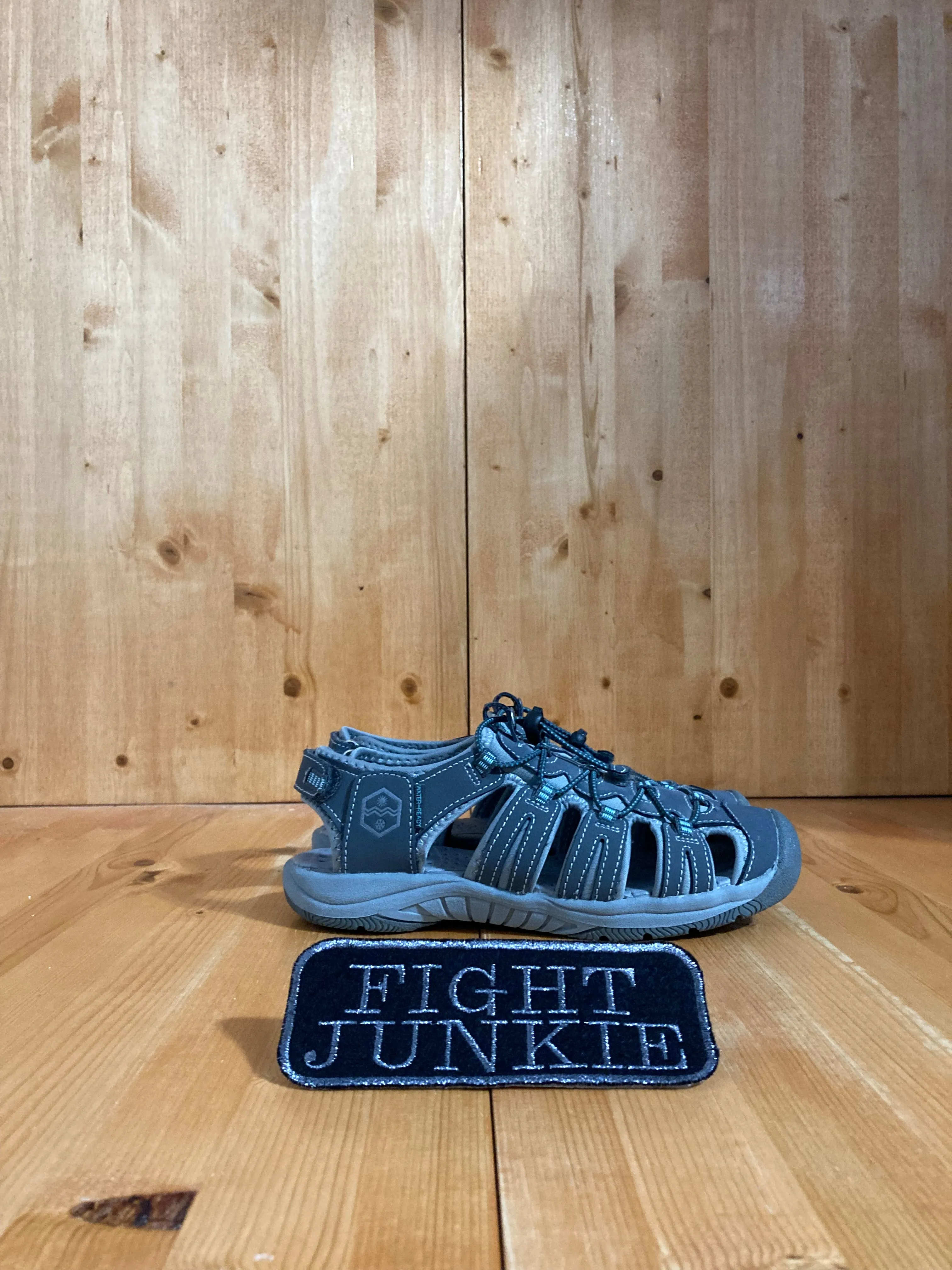 Vikto Taculus Shoe KHOBU CRYSTAL Women's Size 6M Water Sandals Gray