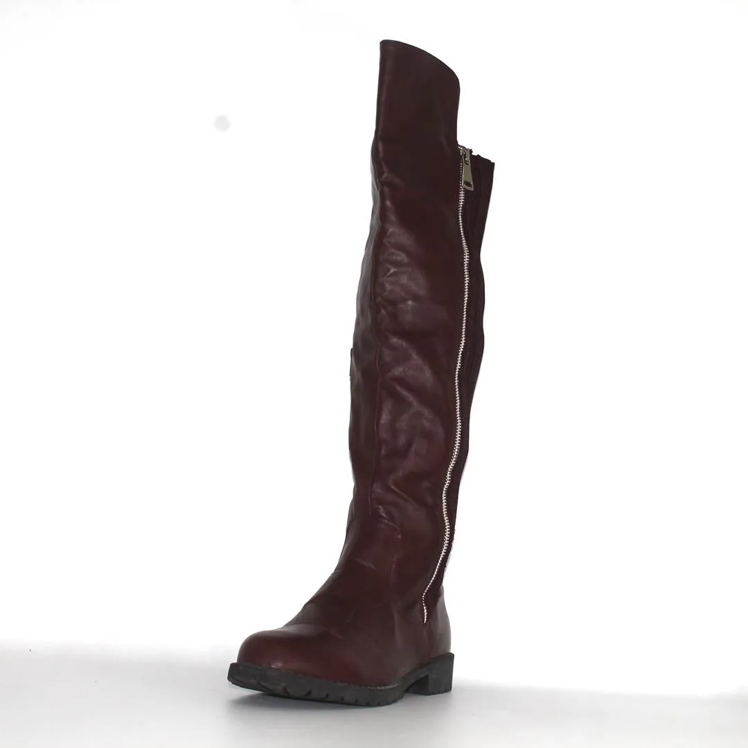 Casual Tennis Shoes MODERN RUSH .