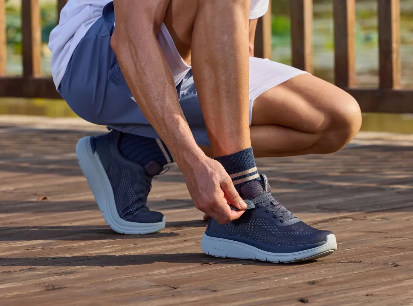 Men's Cloud Wanderer V22