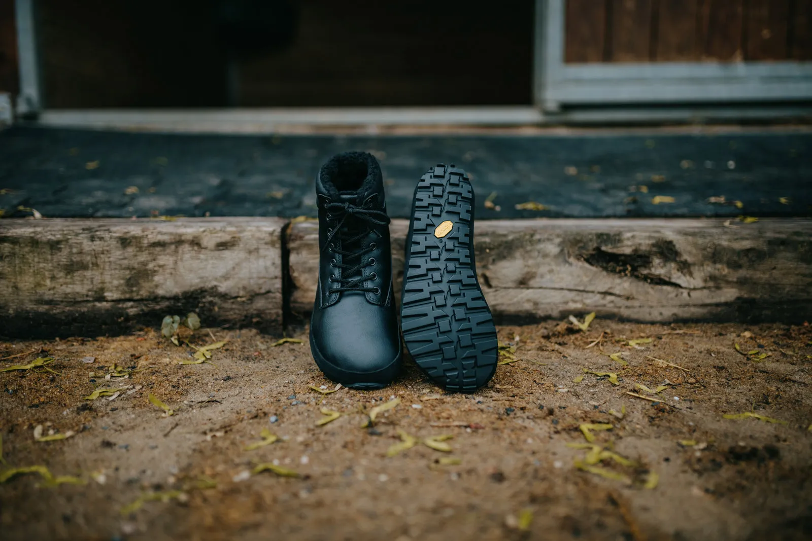 Gravity Hiking Shoes Men's Comfort winter boots Shuma Winter black