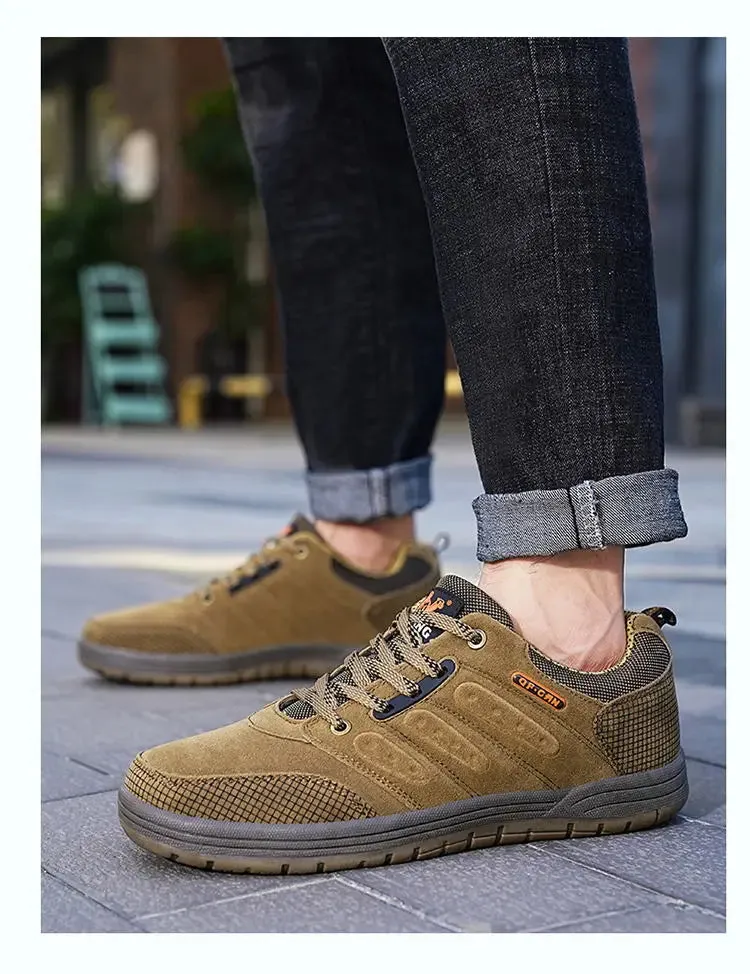 Men Outdoor Casual Flat Shoes Classic Style Hiking Shoes Wear Resisting Anti-Skid Walking Middle Aged Male Jeans Footwear Winter Backpacking Hiking Shoes