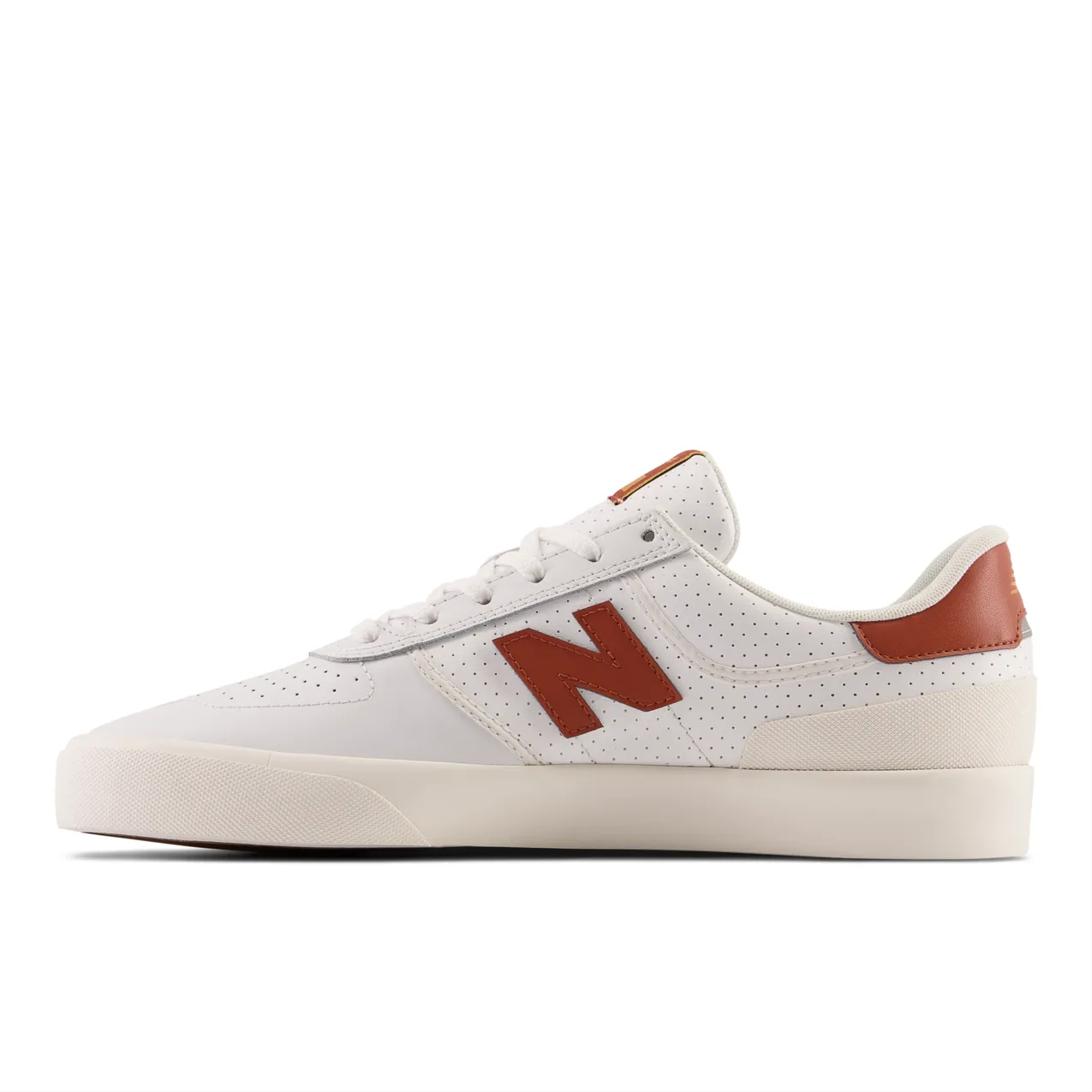 New Balance Numeric Men's 272 White Copper Shoes New Balance 530 Unisex Sneakers