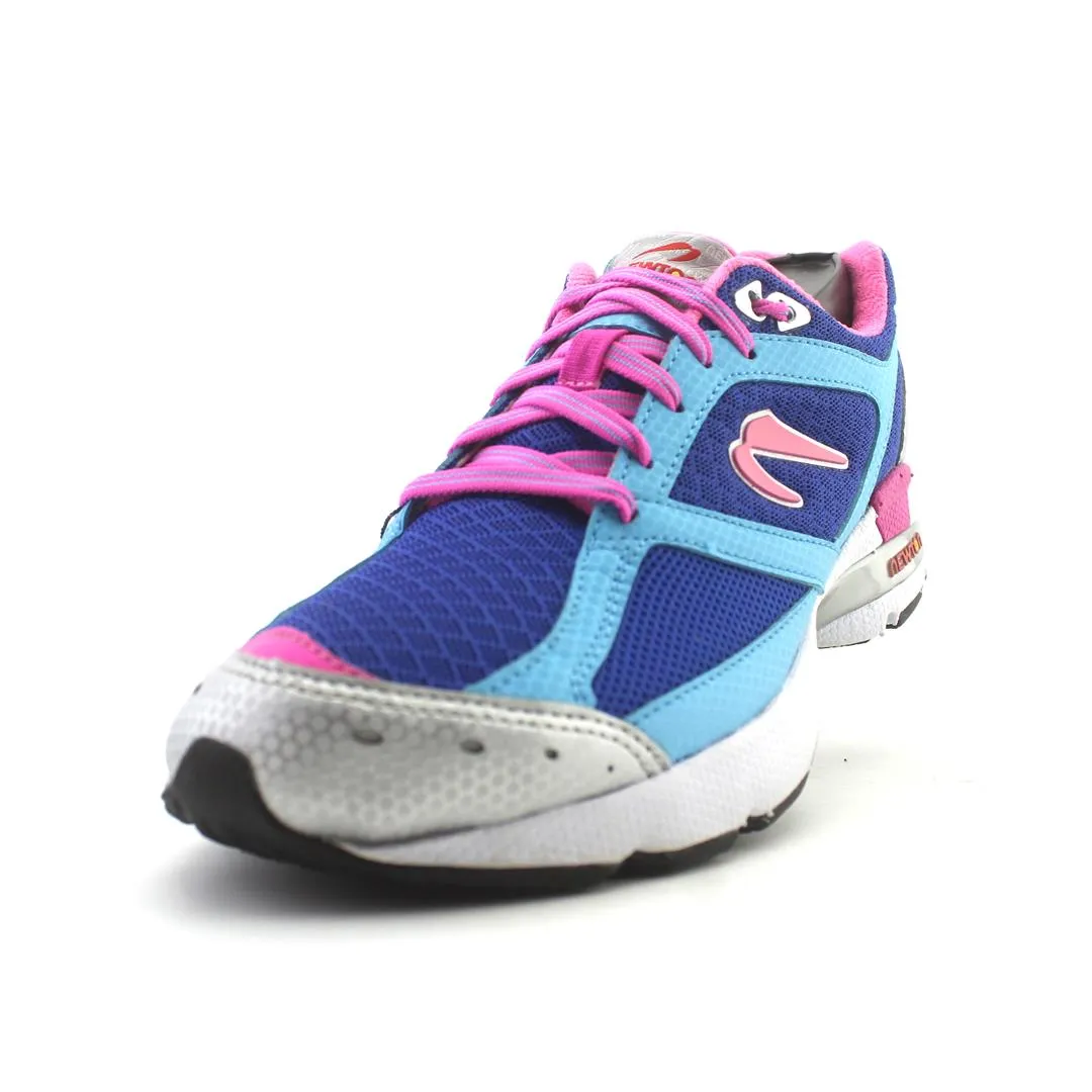 Jeans And Running Shoes NEWTON  LADY ISAAC