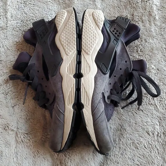 Nike Air Huarache Run Premium Anthracite, Black & Light Bone Grey Size 11.5 Asics Novablast 4 Le Running Shoes
