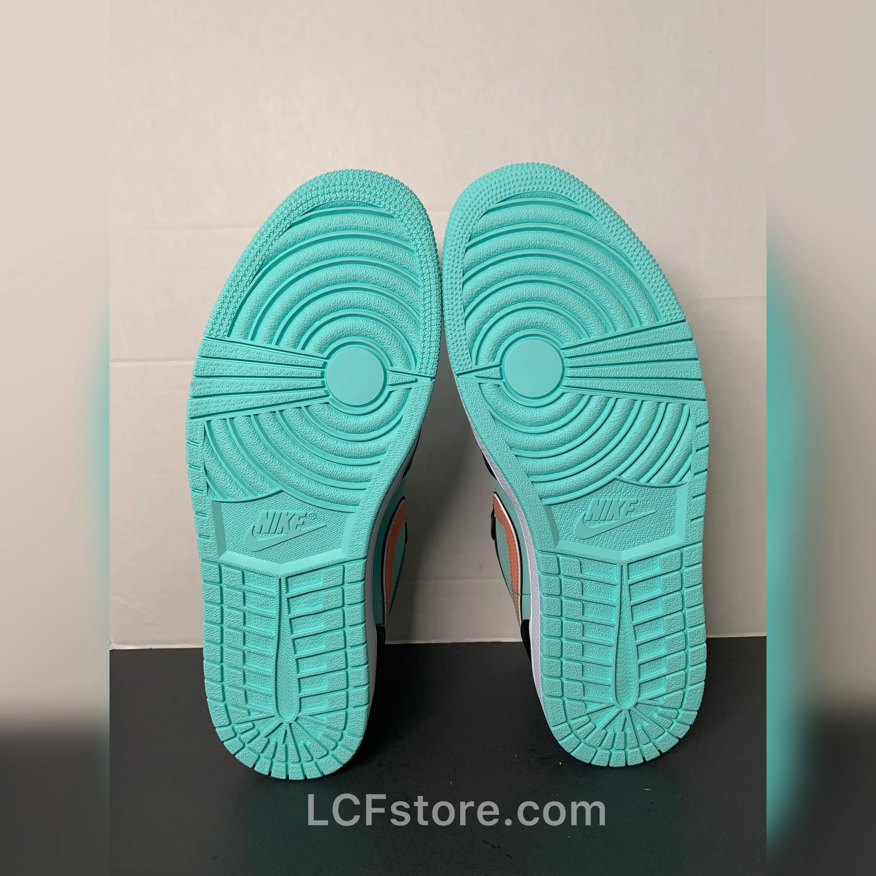 Best Asics Long Run Shoe Nike Air Jordan 1 Low SE "Tropical Twist"