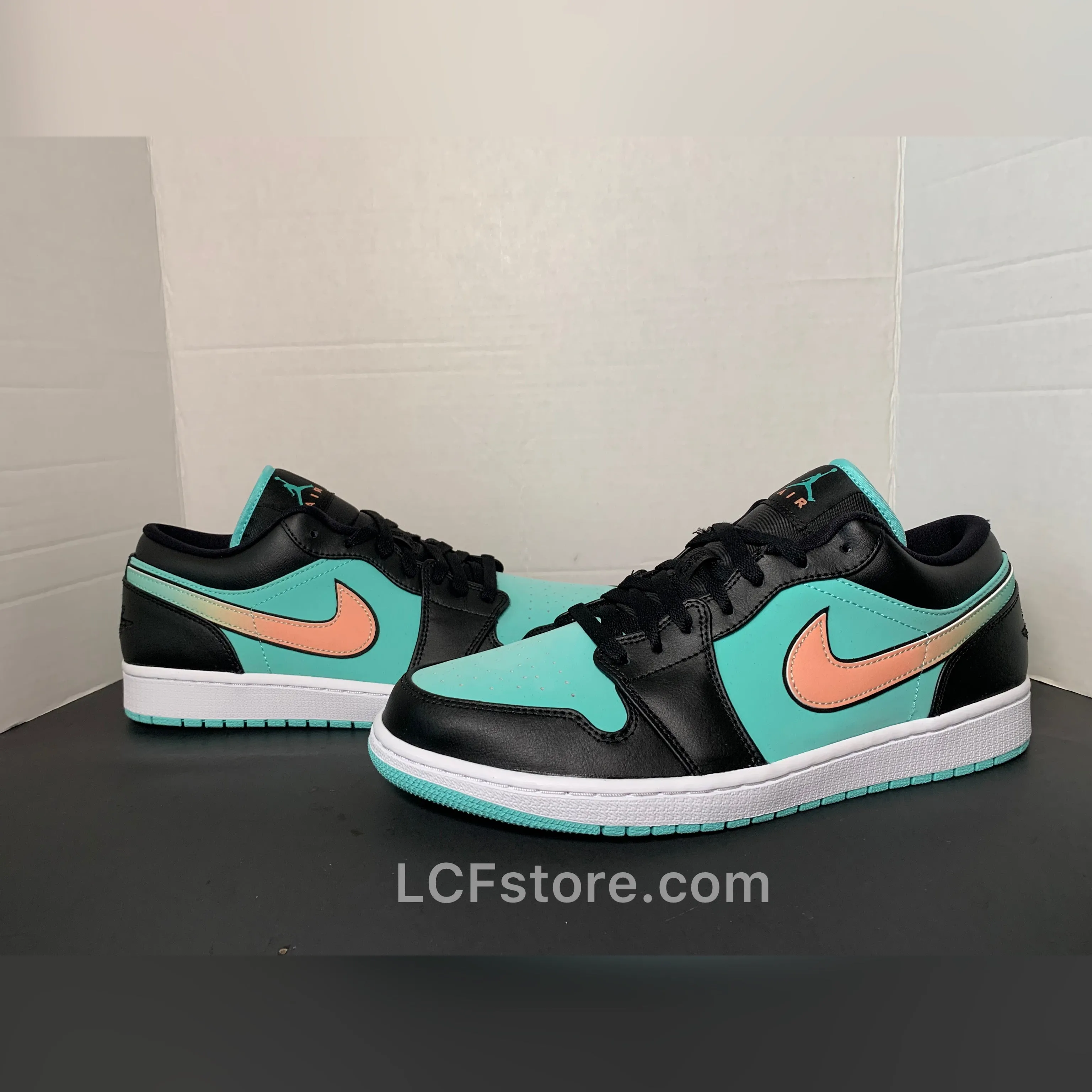 Asics Sky Elite Ff Mt Volleyball Shoe Nike Air Jordan 1 Low SE "Tropical Twist"