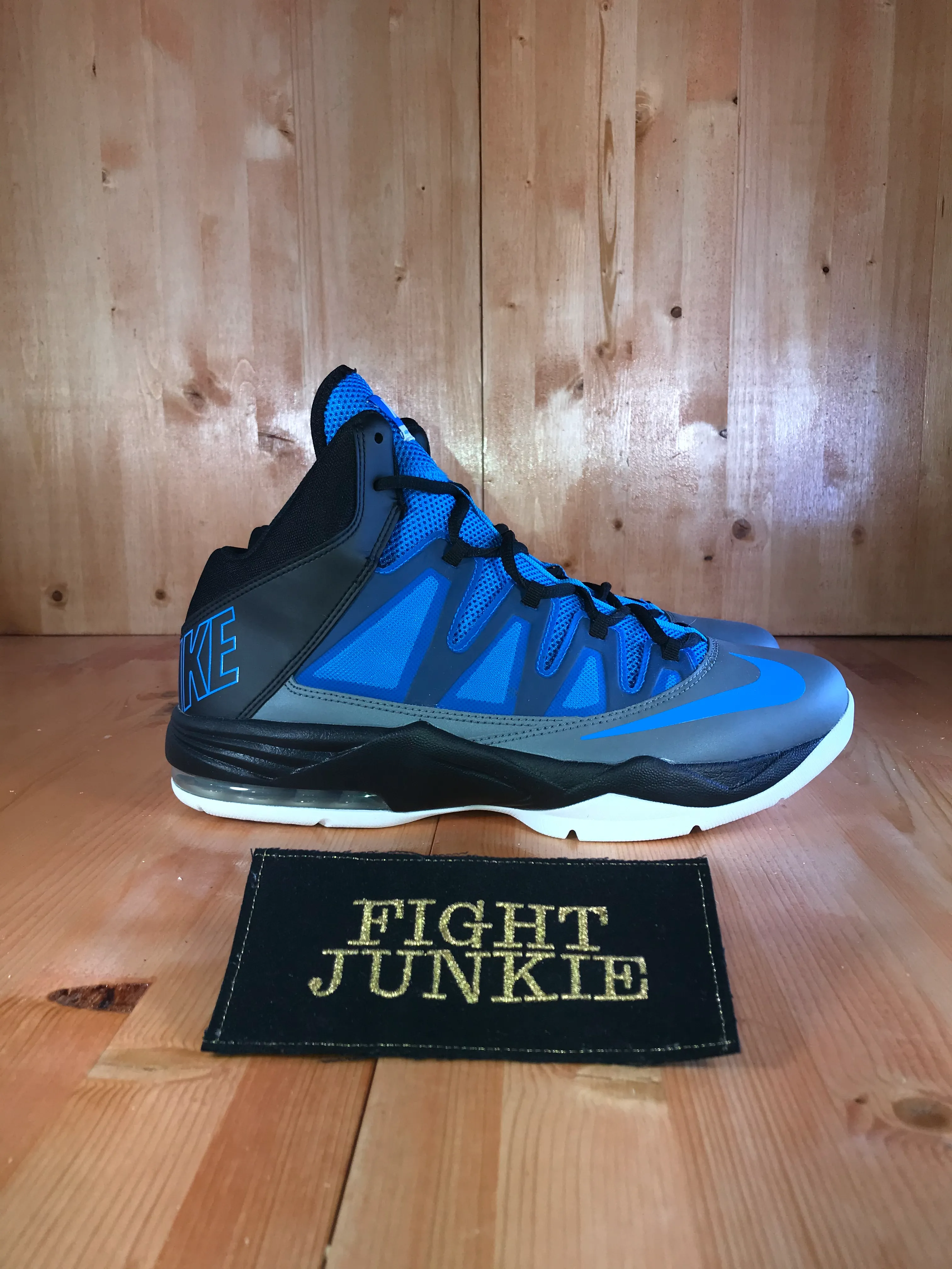 Asics Top Running Shoe NIKE AIR MAX STUTTER STEP Men's Size 11.5 Shoes Sneakers Blue 599565-005