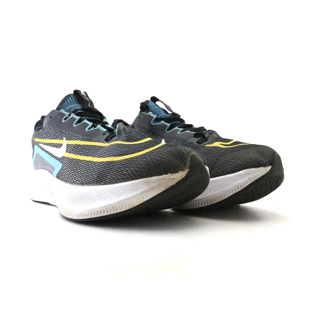 NIKE AIR ZOOM FLY 4 FLYKNIT Good Running And Training Shoes