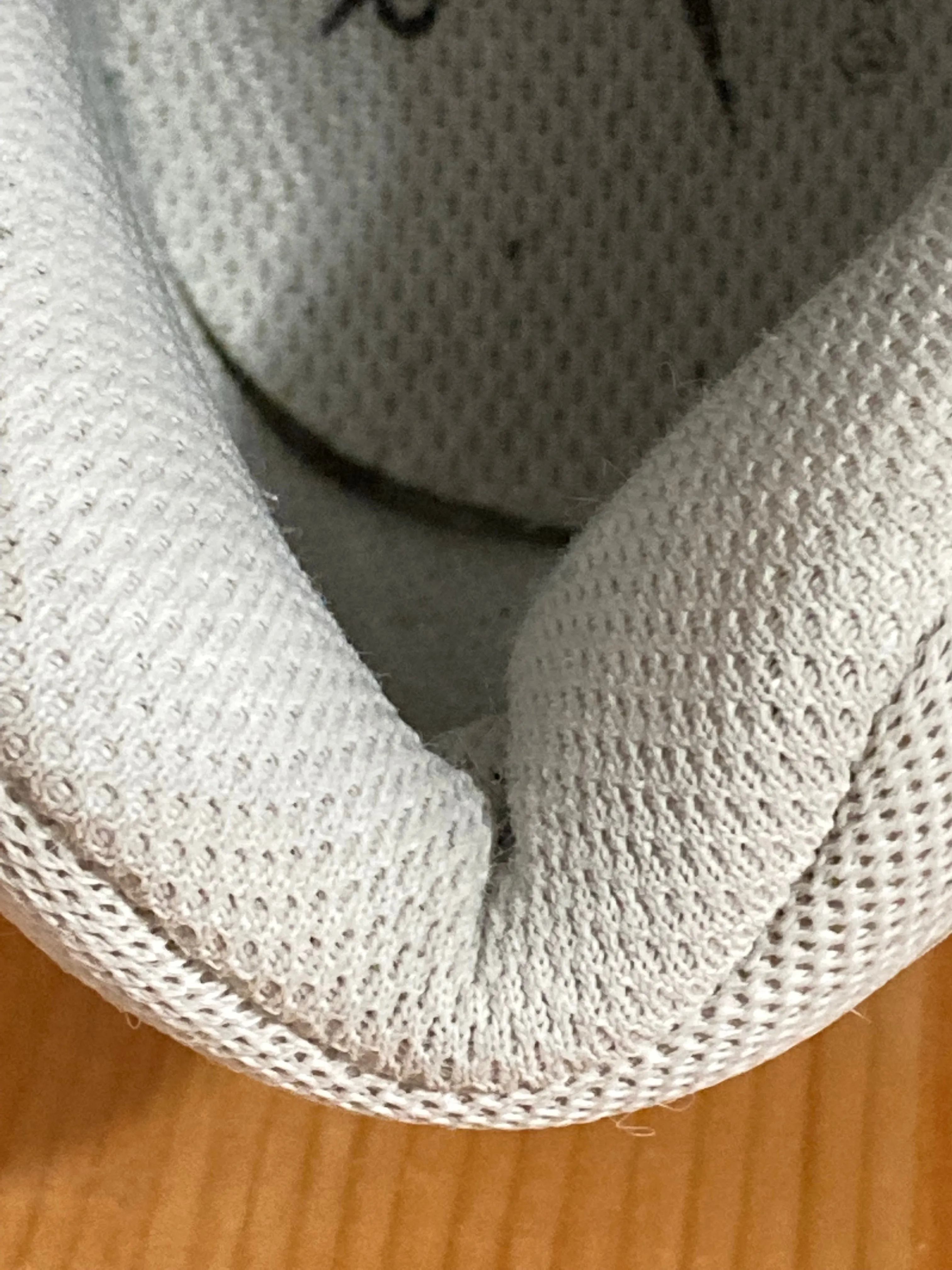 Asics Gel-resolution 8 Tennis Shoes NIKE AIRMAX 1 ESSENTIAL Women Size 10 Shoes Sneakers White & Gray 599820-111