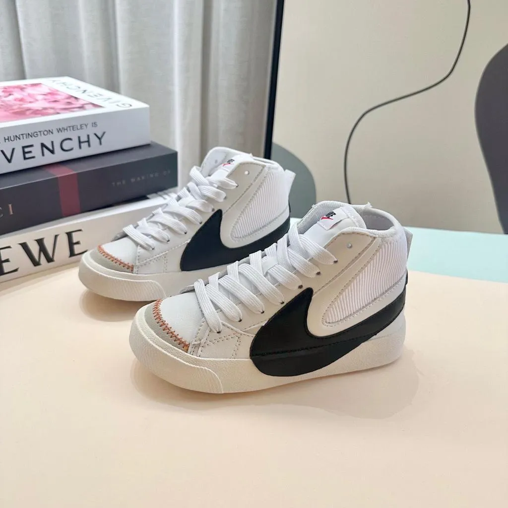 nike blazer black shoes Asics Gel Peake Cricket Shoes
