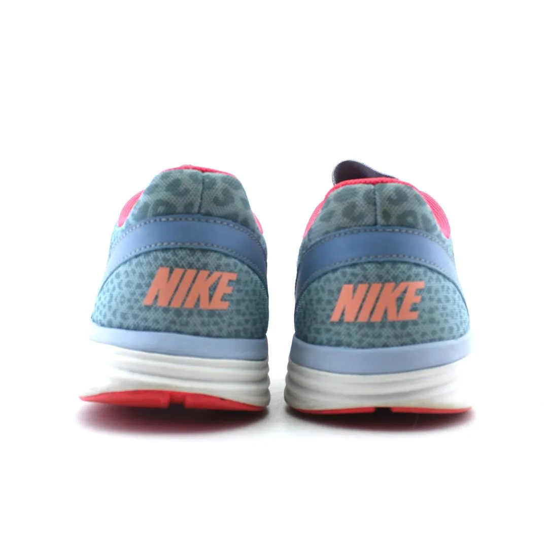 Rotating Running Shoes NIKE DUEL FUSION TR